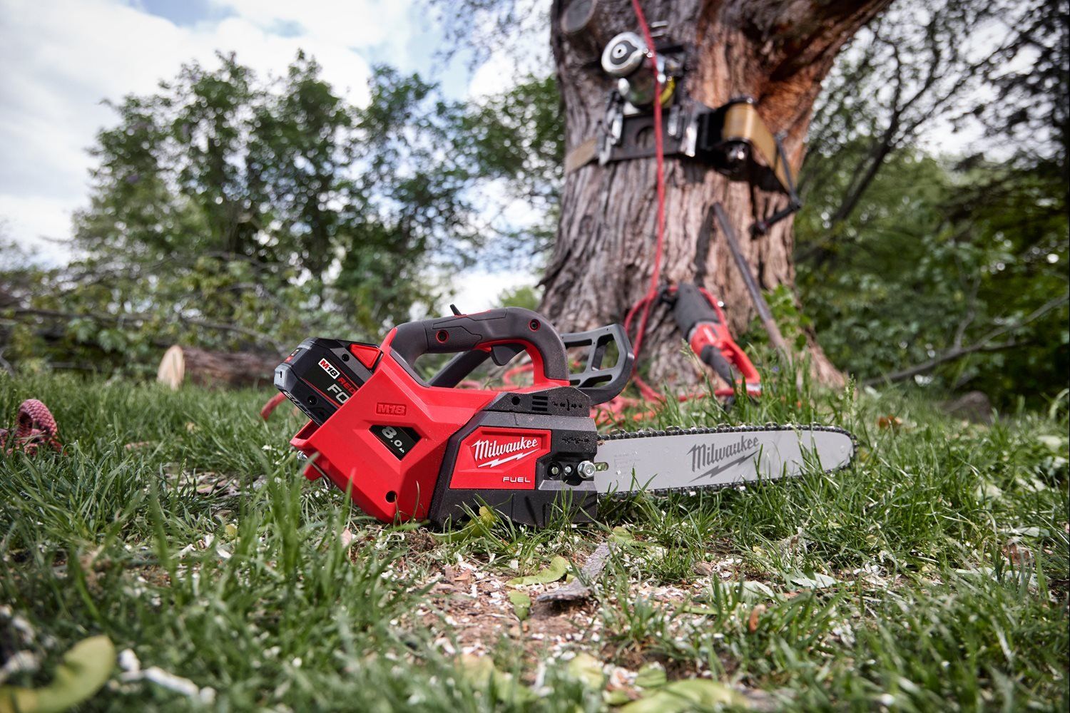 https://api.mastertools.nl/media/catalog/product/cache/4ac98b0d5e81b56bd000310ba88c60e0/m/1/m18_fthchs35-802--app_12.jpg