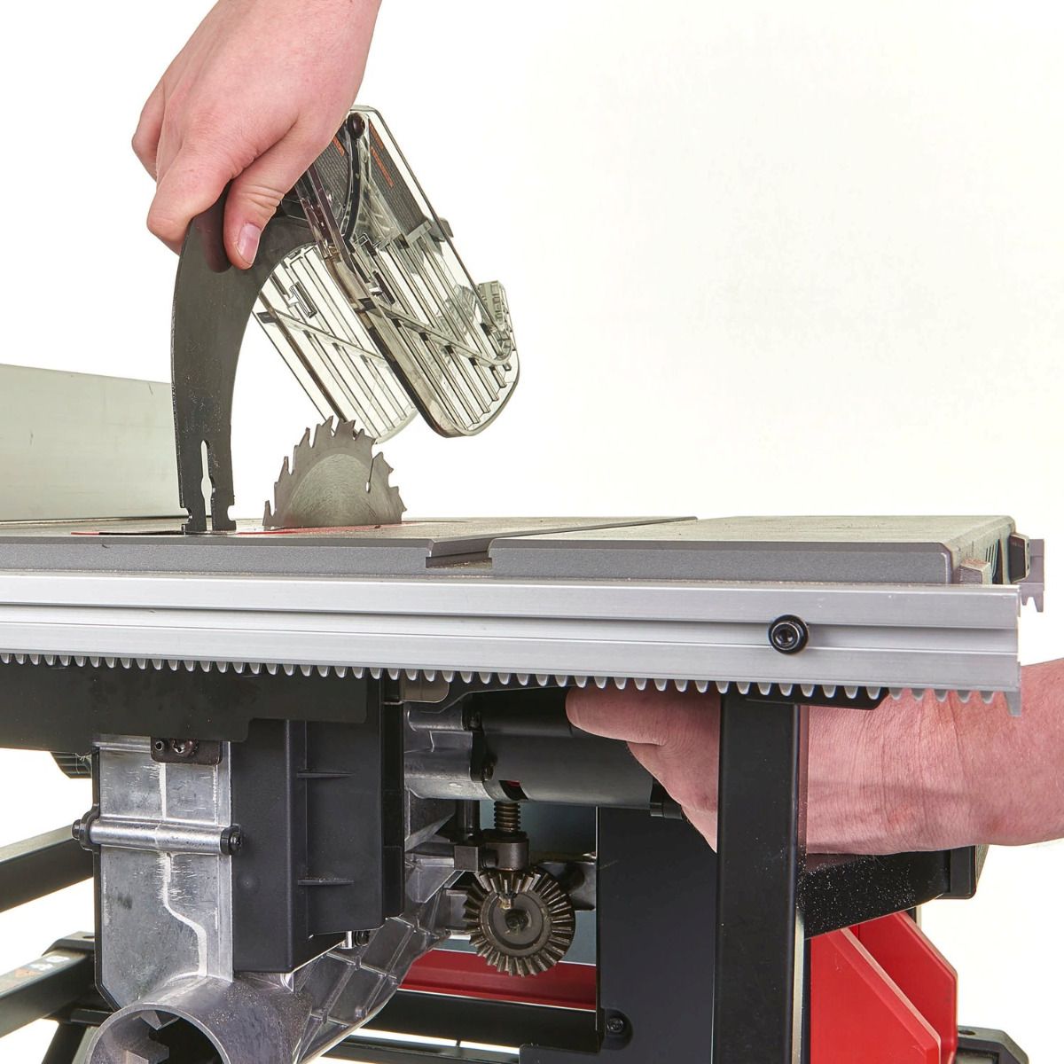 https://api.mastertools.nl/media/catalog/product/cache/4ac98b0d5e81b56bd000310ba88c60e0/m/1/m18_fts210-0--feat_14.jpg