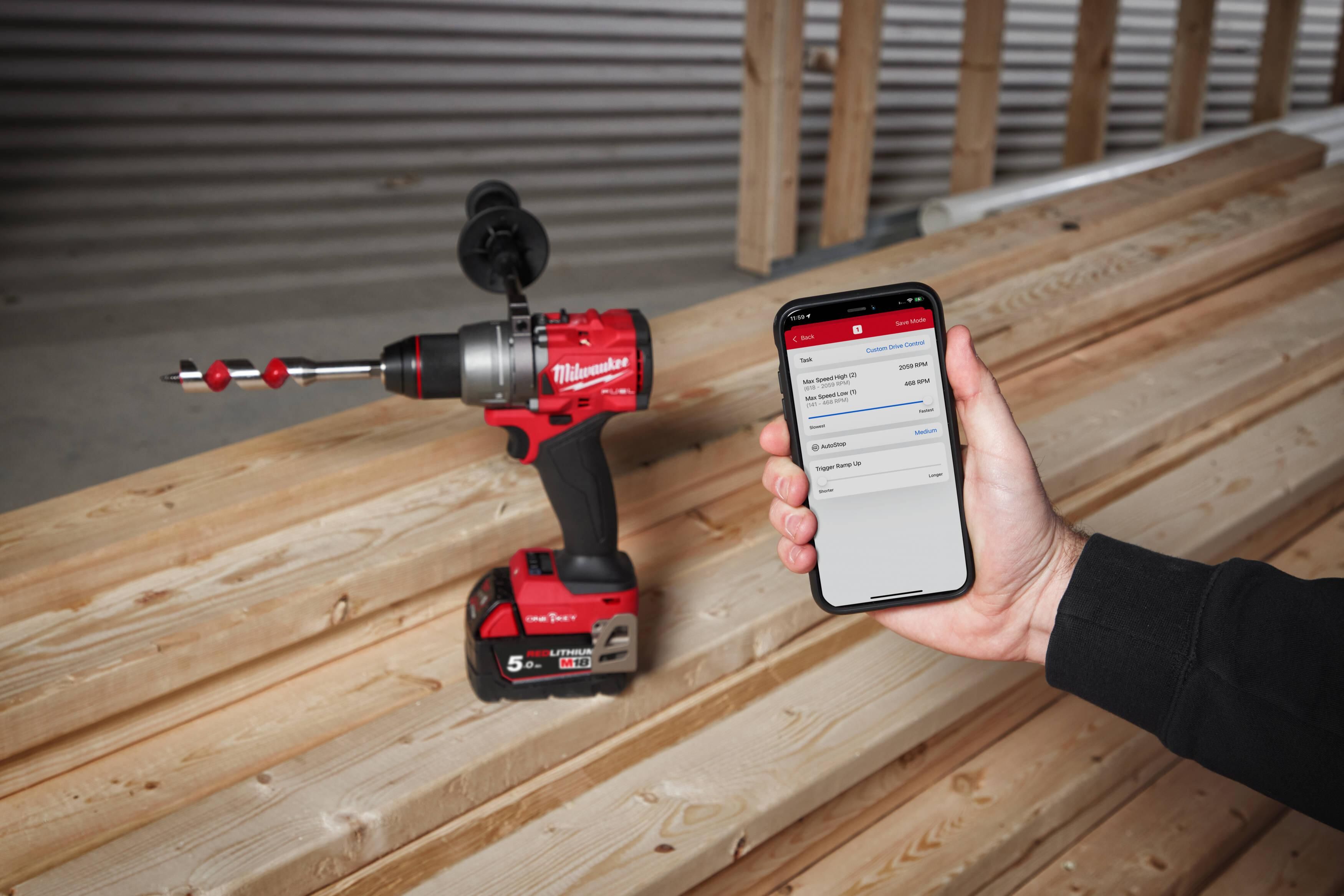 https://api.mastertools.nl/media/catalog/product/cache/4ac98b0d5e81b56bd000310ba88c60e0/m/1/m18_onedd3-502x--app_4.jpg