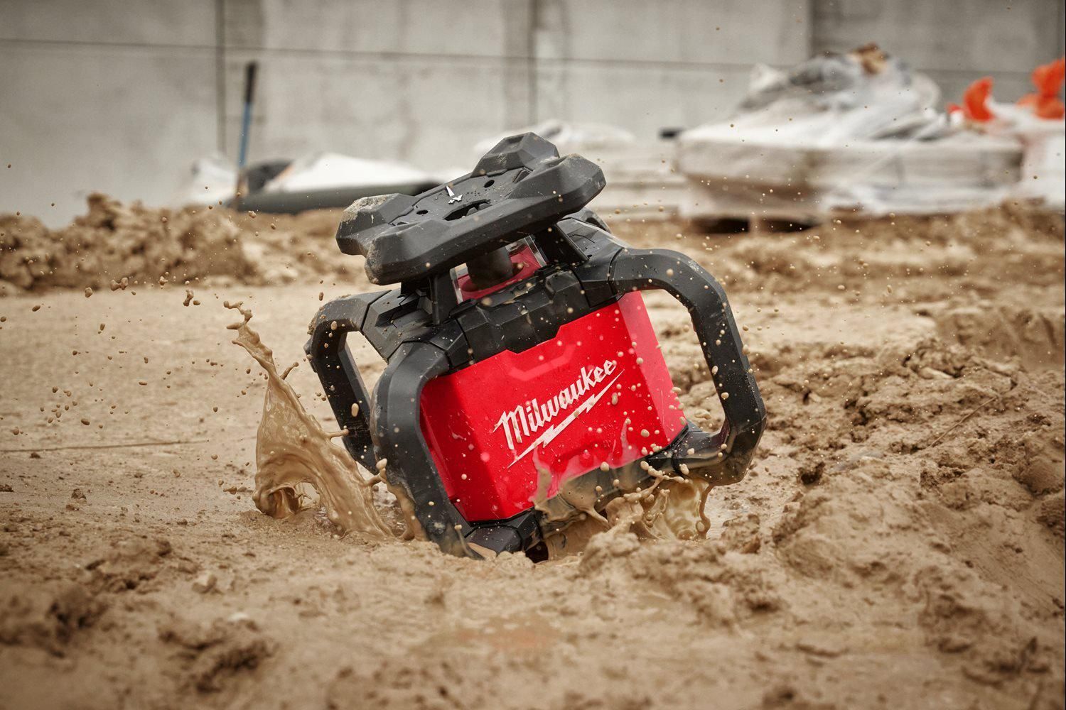 https://api.mastertools.nl/media/catalog/product/cache/4ac98b0d5e81b56bd000310ba88c60e0/m/1/m18_rloh600-201c--app_1.jpg