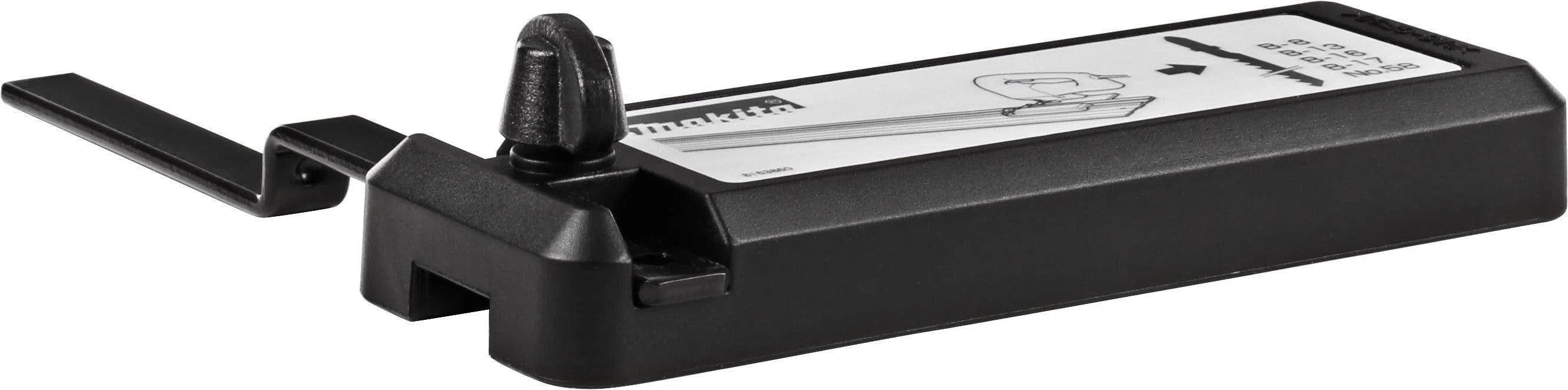 https://api.mastertools.nl/media/catalog/product/cache/4ac98b0d5e81b56bd000310ba88c60e0/m/a/makita-193517-1-geleiderail-adapter-decoupeerzaag-0088381170659-mastertools_nl.jpg