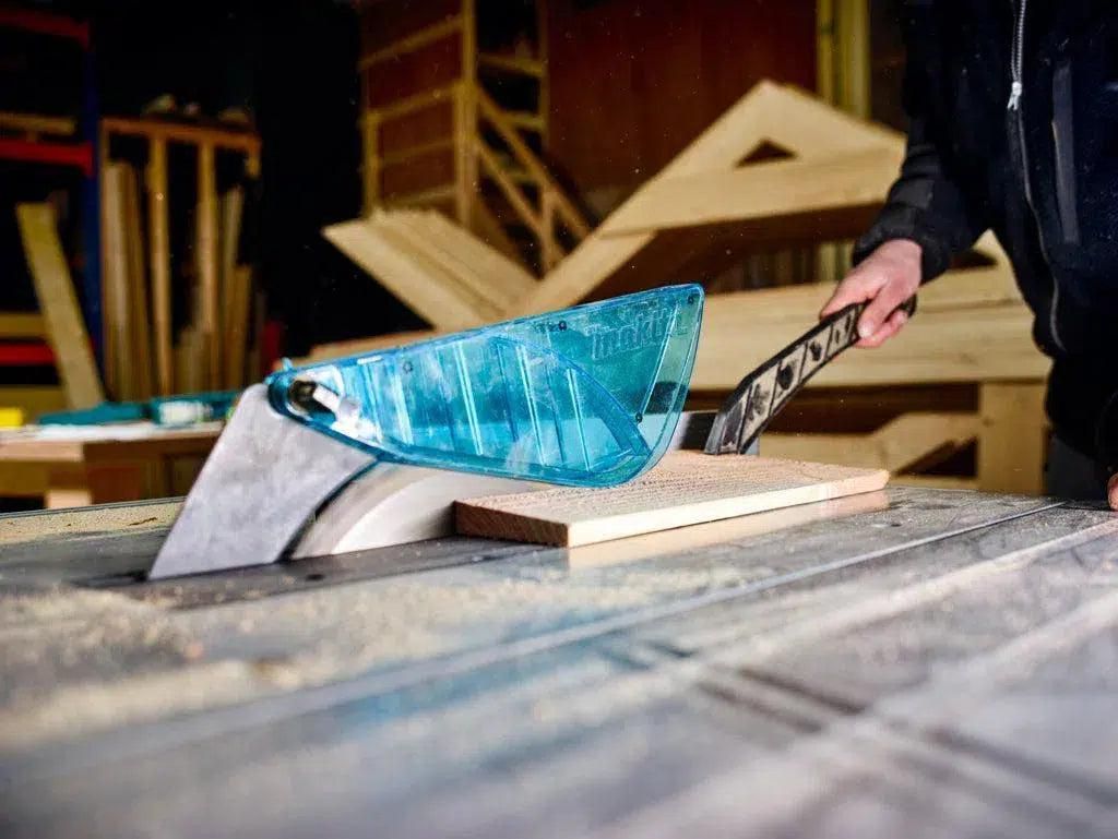 https://api.mastertools.nl/media/catalog/product/cache/4ac98b0d5e81b56bd000310ba88c60e0/m/a/makita-2712-bouwtafelzaag-0088381673242-mastertools_nl-4.jpg