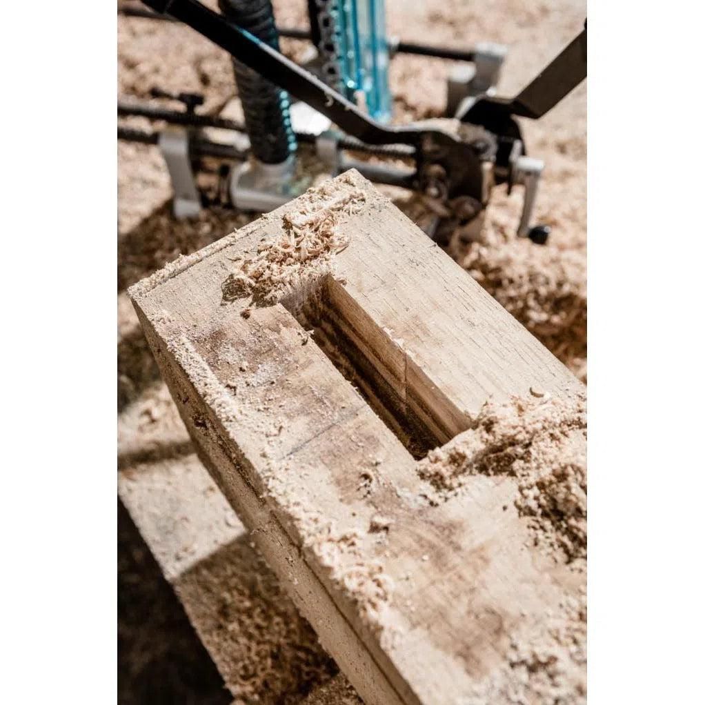 https://api.mastertools.nl/media/catalog/product/cache/4ac98b0d5e81b56bd000310ba88c60e0/m/a/makita-7104l-kettingfrees-0088381006415-mastertools_nl-2.jpg