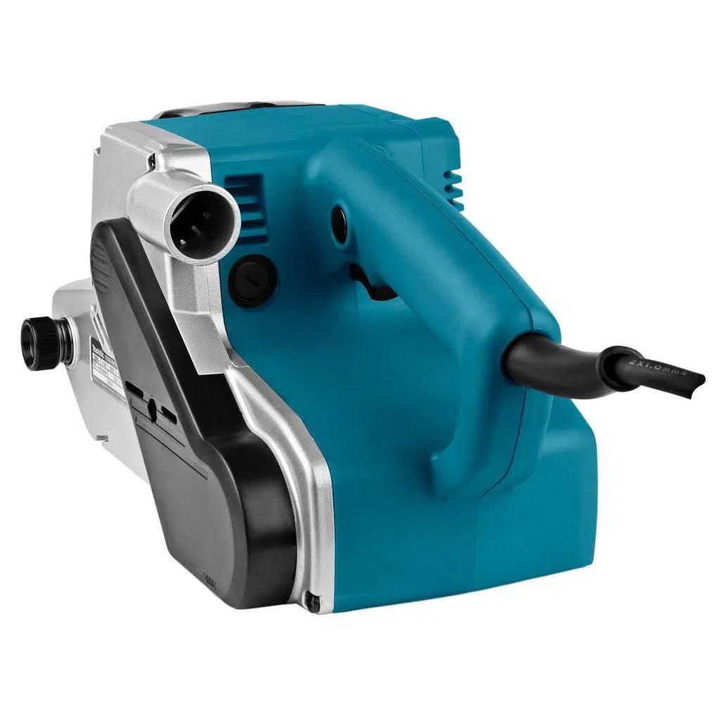 https://api.mastertools.nl/media/catalog/product/cache/4ac98b0d5e81b56bd000310ba88c60e0/m/a/makita-9404j-bandschuurmachine-in-mbox-0088381640893-mastertools_nl-8.jpg