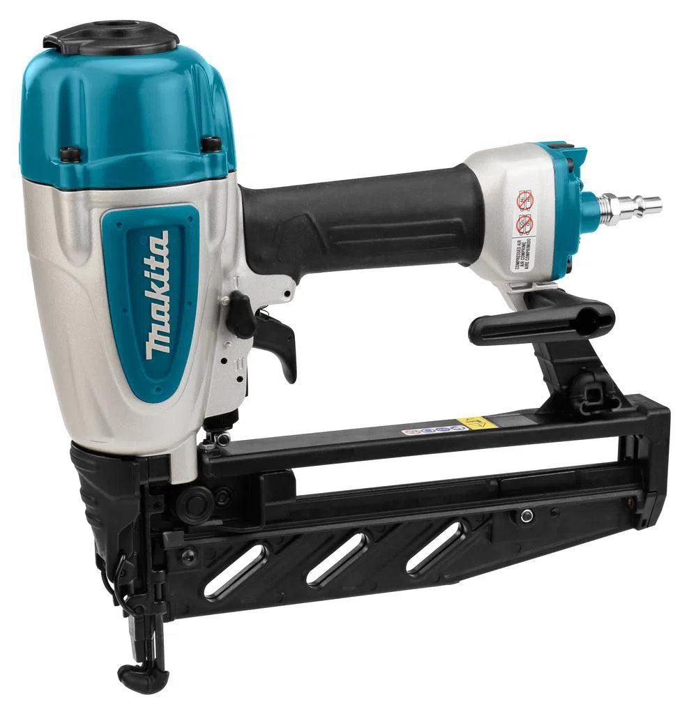 https://api.mastertools.nl/media/catalog/product/cache/4ac98b0d5e81b56bd000310ba88c60e0/m/a/makita-af601-8-bar-brad-tacker-16-ga-in-koffer-0088381822404-mastertools_nl-4.jpg