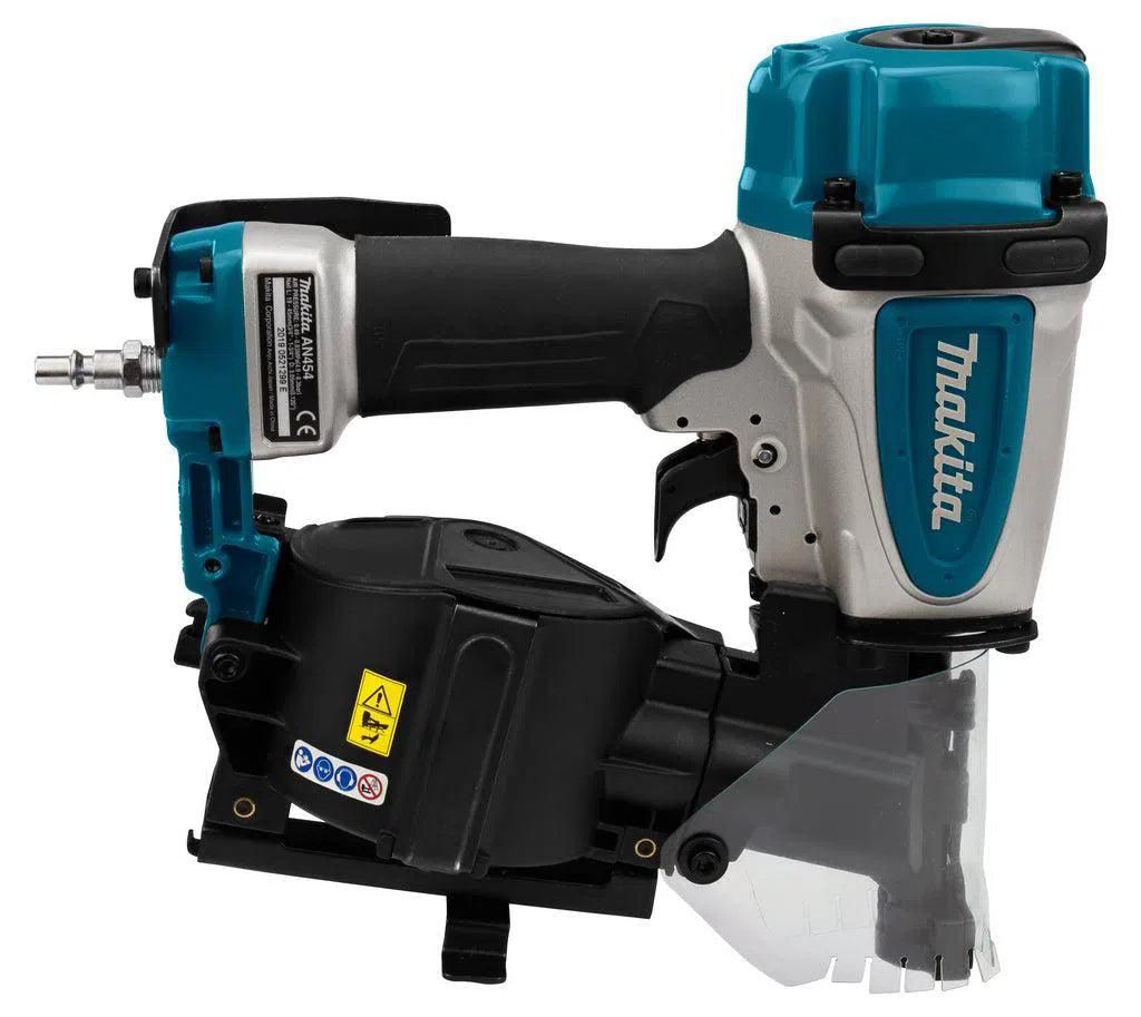 https://api.mastertools.nl/media/catalog/product/cache/4ac98b0d5e81b56bd000310ba88c60e0/m/a/makita-an454-8-bar-dakleer-tacker-0088381857109-mastertools_nl-4.jpg