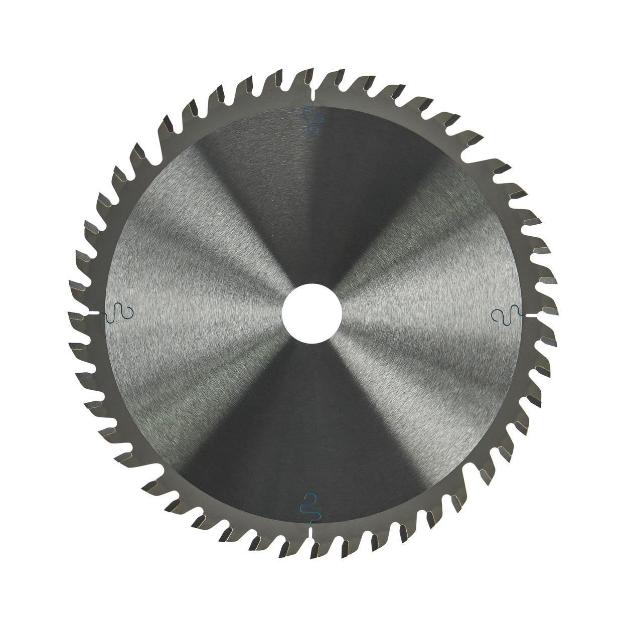 https://api.mastertools.nl/media/catalog/product/cache/4ac98b0d5e81b56bd000310ba88c60e0/m/a/makita-b-56764-invalzaagblad-voor-hout-specialized-o-165mm-asgat-20mm-48t-0088381490375-mastertools_nl-4.jpg