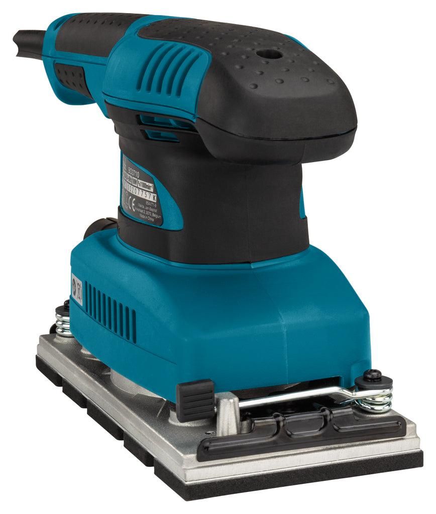 https://api.mastertools.nl/media/catalog/product/cache/4ac98b0d5e81b56bd000310ba88c60e0/m/a/makita-bo3710-vlakschuurmachine-230v-190w-0088381603348-mastertools_nl-4.jpg