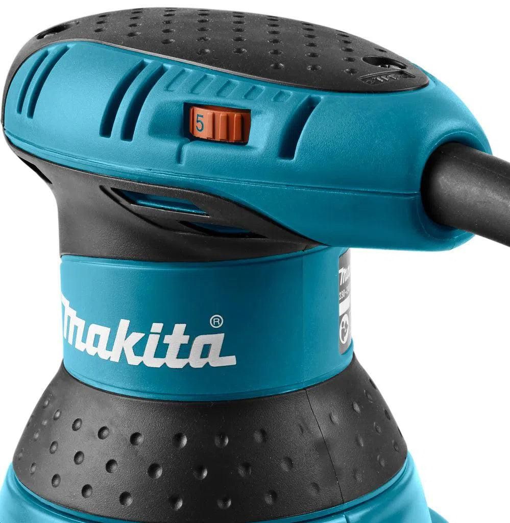 https://api.mastertools.nl/media/catalog/product/cache/4ac98b0d5e81b56bd000310ba88c60e0/m/a/makita-bo5031k-excenter-schuurmachine-in-koffer-0088381097703-mastertools_nl-4.jpg