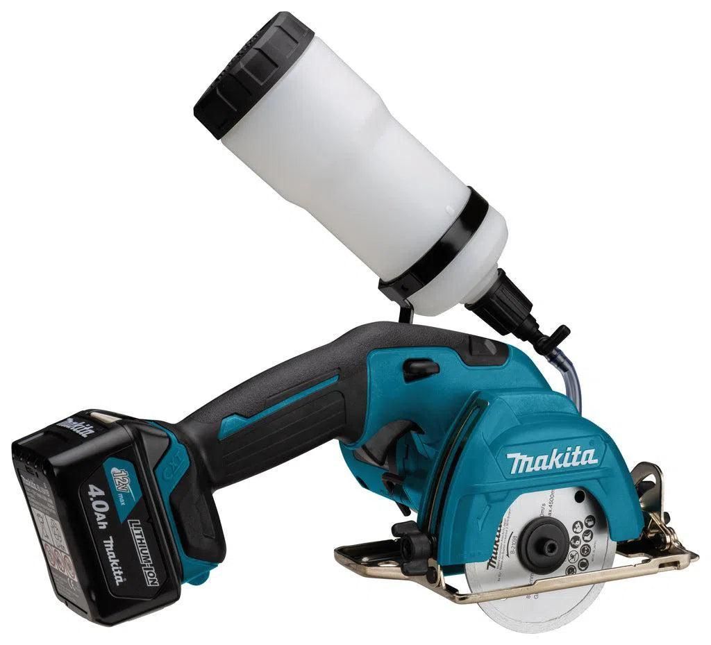 https://api.mastertools.nl/media/catalog/product/cache/4ac98b0d5e81b56bd000310ba88c60e0/m/a/makita-cc301dsmj-12-v-max-diamantsnijder-nat-in-mbox-0088381822763-mastertools_nl-6.jpg