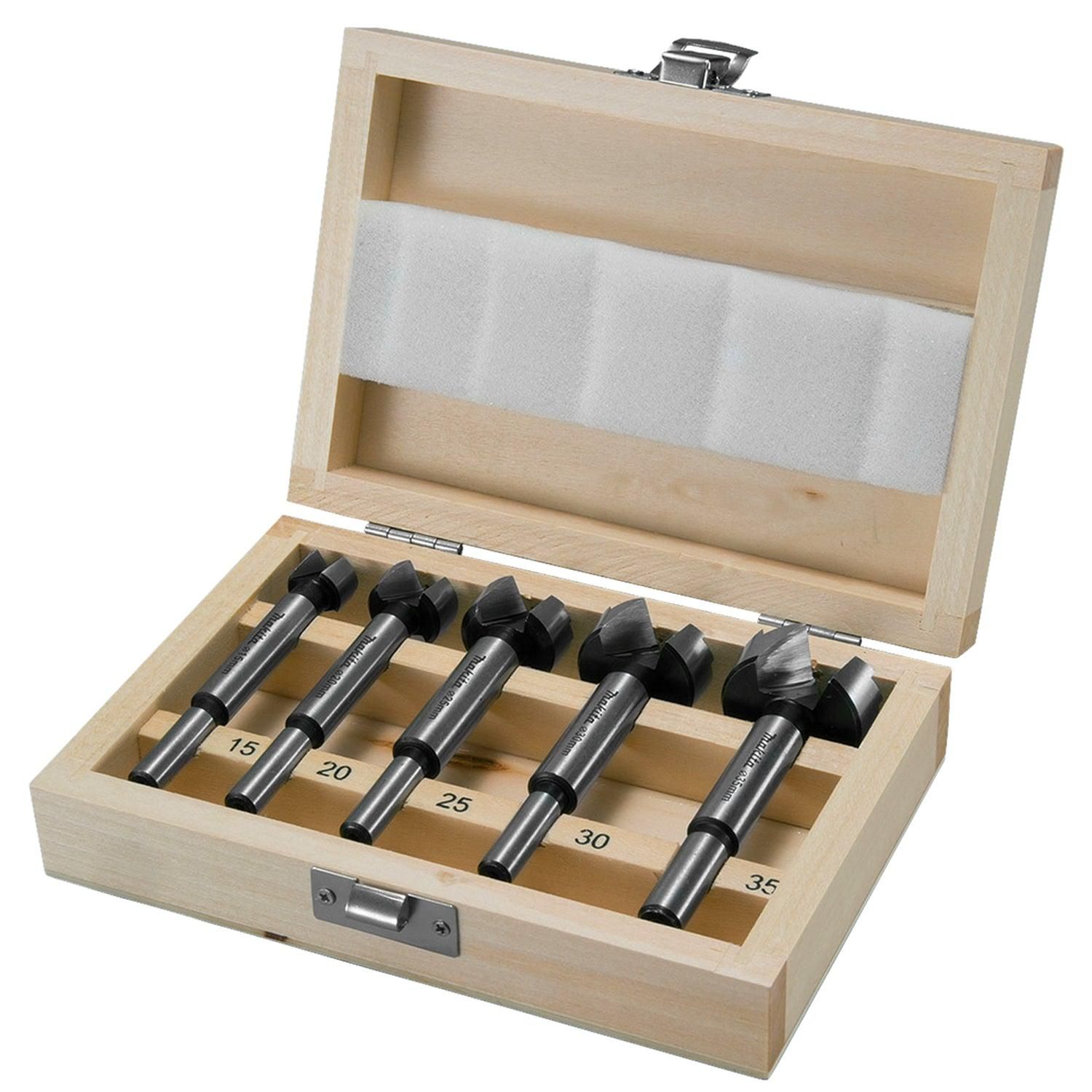 https://api.mastertools.nl/media/catalog/product/cache/4ac98b0d5e81b56bd000310ba88c60e0/m/a/makita-d-47363-cilinderkopboorset-5-delig-in-houten-kist-0088381426893-mastertools_nl.jpg