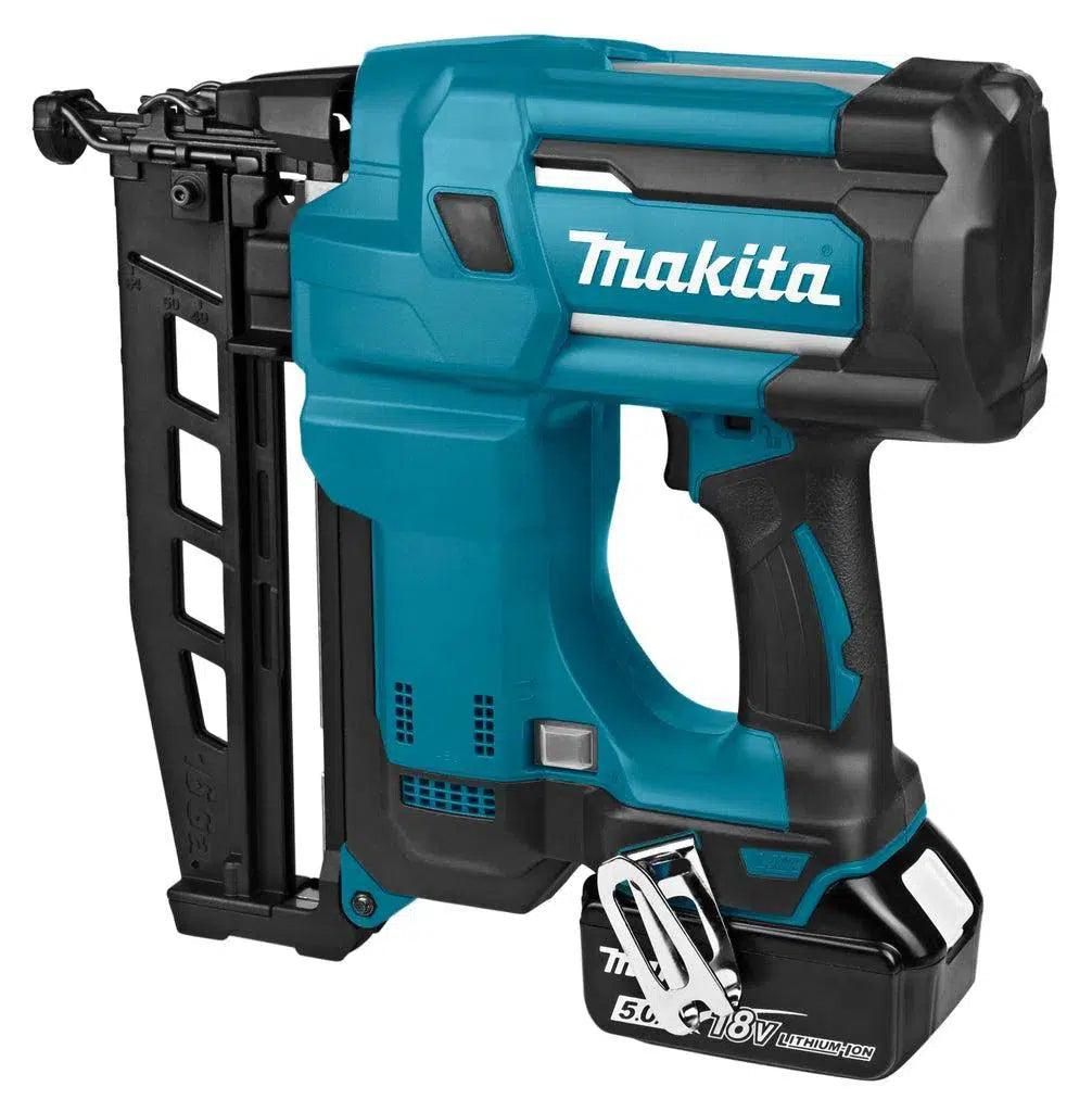 https://api.mastertools.nl/media/catalog/product/cache/4ac98b0d5e81b56bd000310ba88c60e0/m/a/makita-dbn600rtj-accu-brad-tacker-18v-5_0ah-in-mbox-0088381852081-mastertools_nl-3.jpg
