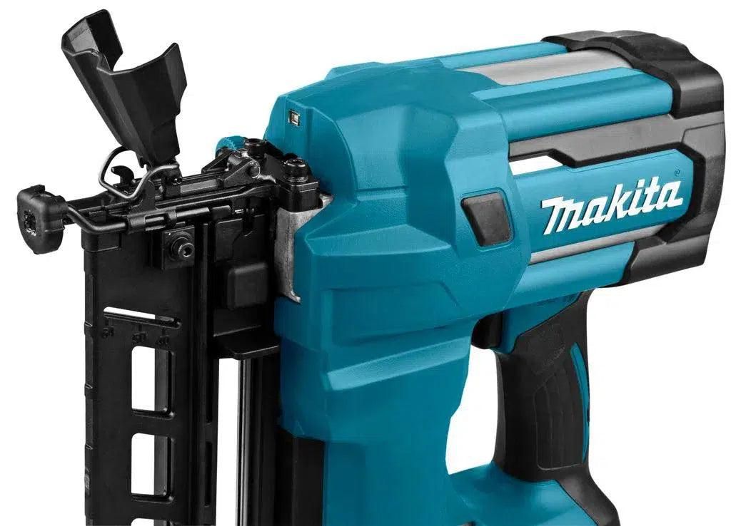 https://api.mastertools.nl/media/catalog/product/cache/4ac98b0d5e81b56bd000310ba88c60e0/m/a/makita-dbn600rtj-accu-brad-tacker-18v-5_0ah-in-mbox-0088381852081-mastertools_nl-4.jpg