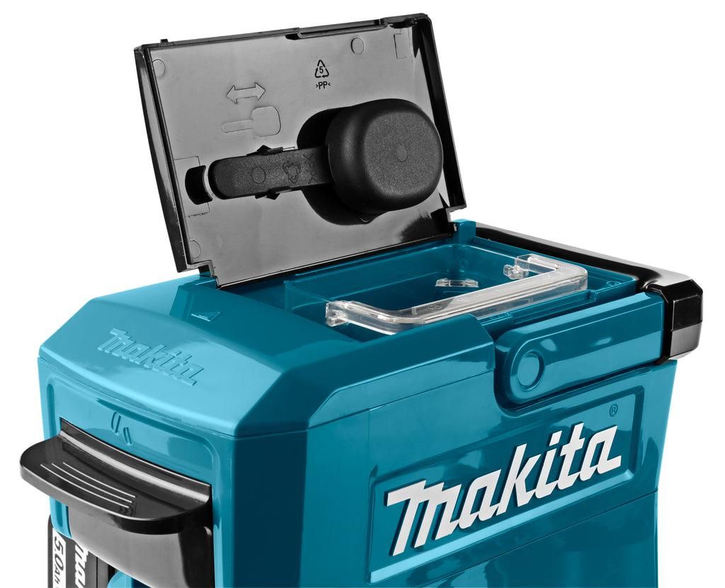 https://api.mastertools.nl/media/catalog/product/cache/4ac98b0d5e81b56bd000310ba88c60e0/m/a/makita-dcm501z-accu-koffiezetapparaat-18v-li-ion-basic-body-0088381863131-mastertools_nl-5.jpg