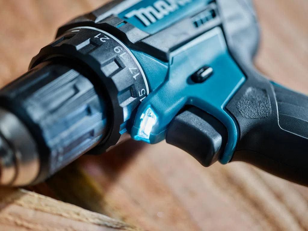 https://api.mastertools.nl/media/catalog/product/cache/4ac98b0d5e81b56bd000310ba88c60e0/m/a/makita-ddf482z-accu-schroefboormachine-18v-basic-body-0088381699013-mastertools_nl-4.jpg