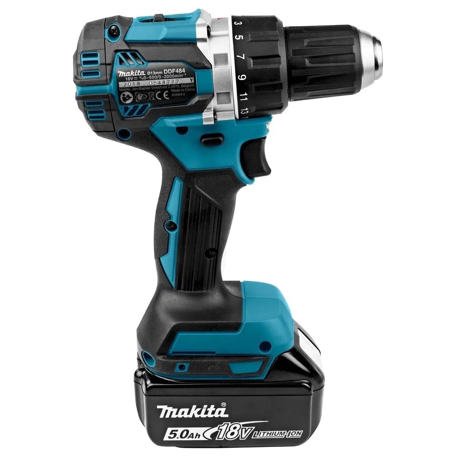 https://api.mastertools.nl/media/catalog/product/cache/4ac98b0d5e81b56bd000310ba88c60e0/m/a/makita-ddf484rtj-accu-schroefboormachine-18v-5_0ah-in-mbox-0088381826433-mastertools_nl-5.jpg