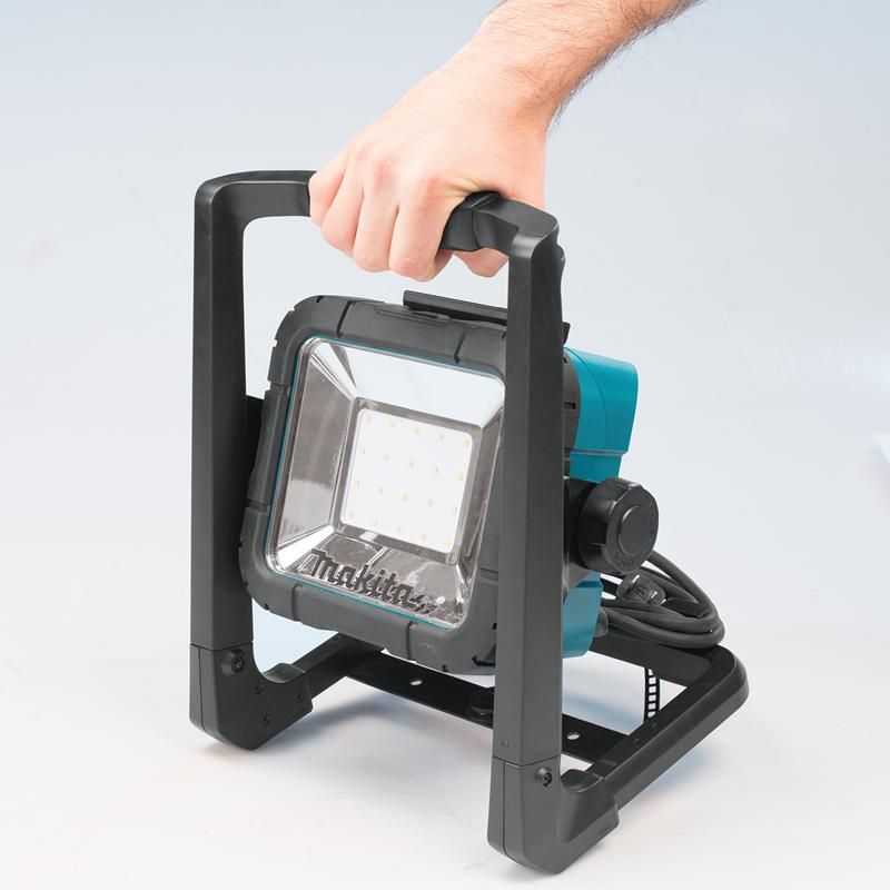 https://api.mastertools.nl/media/catalog/product/cache/4ac98b0d5e81b56bd000310ba88c60e0/m/a/makita-deadml805-led-bouwlamp-18v-230v-0088381699303-mastertools_nl-3.jpg