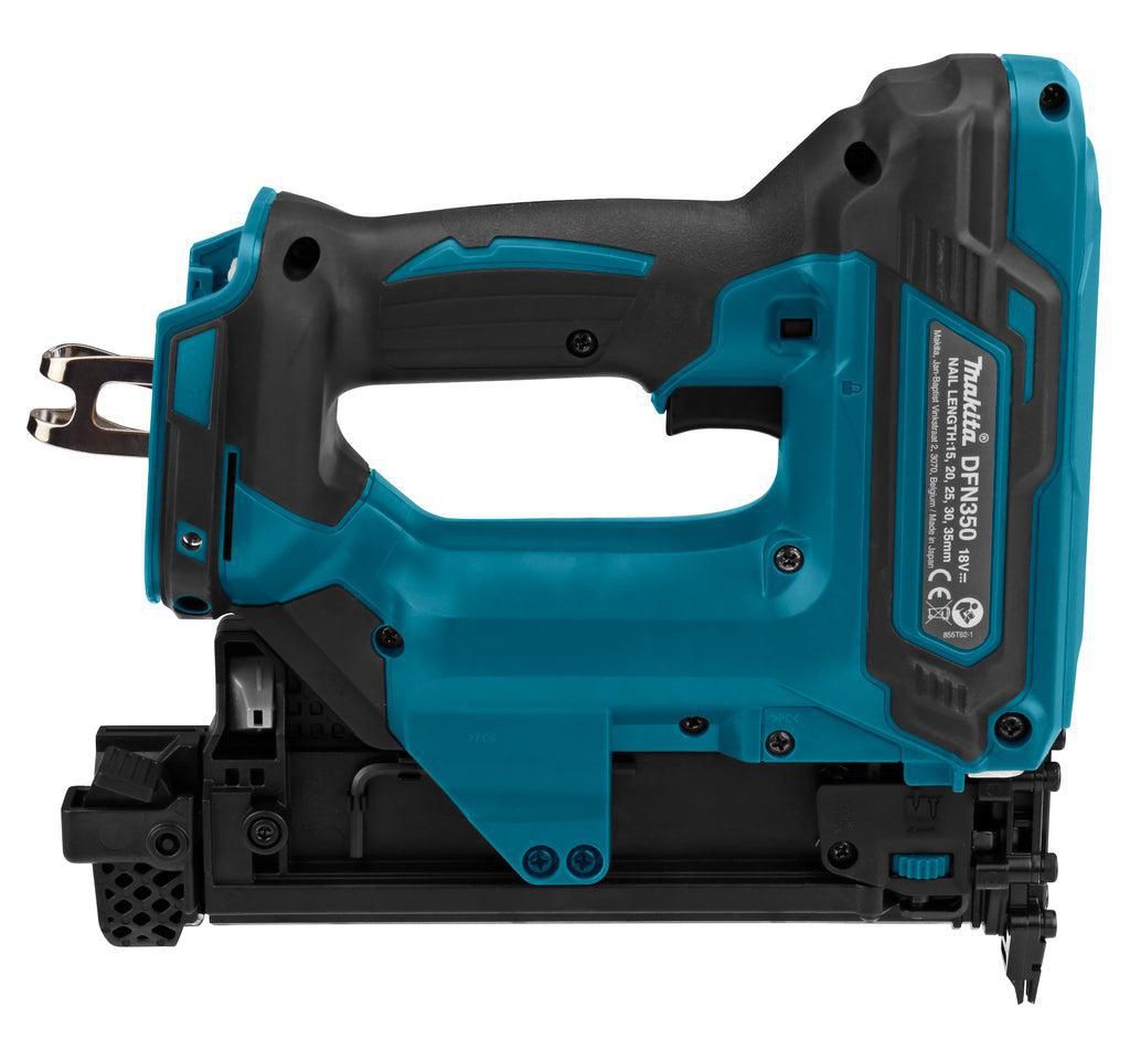 https://api.mastertools.nl/media/catalog/product/cache/4ac98b0d5e81b56bd000310ba88c60e0/m/a/makita-dfn350rtj-accu-bradtacker-18v-5_0ah-in-mbox-0088381882828-mastertools_nl-4.jpg