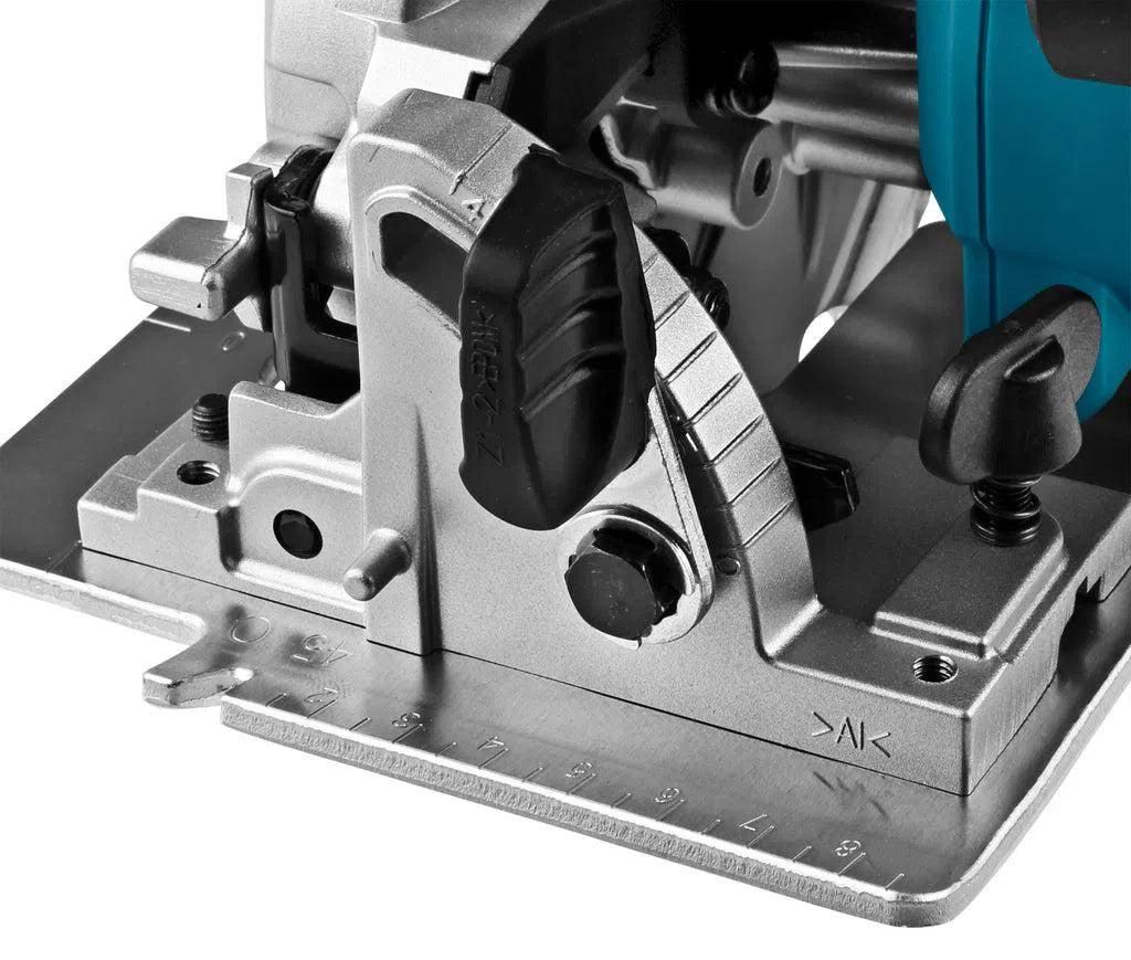 https://api.mastertools.nl/media/catalog/product/cache/4ac98b0d5e81b56bd000310ba88c60e0/m/a/makita-dhs660rtj-accu-cirkelzaag-18v-5_0ah-in-mbox-0088381862981-mastertools_nl-8.jpg
