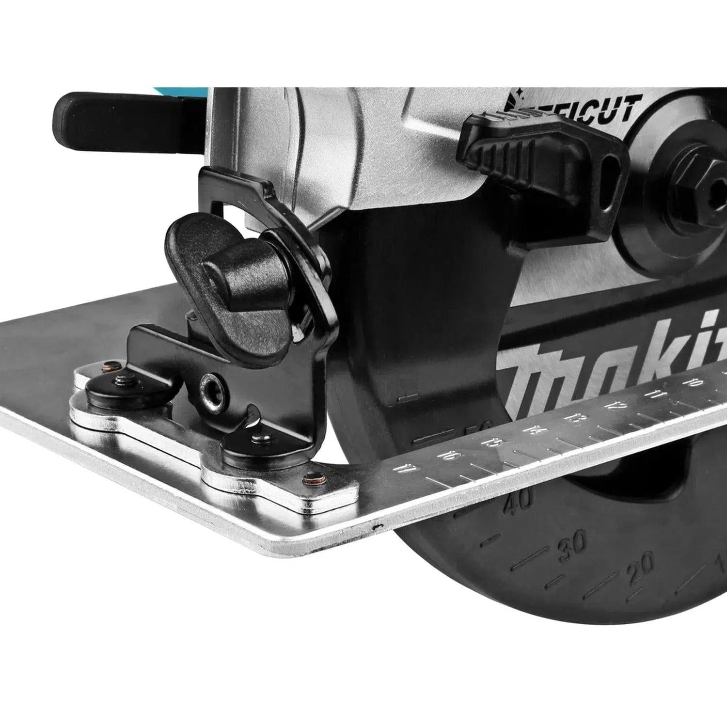 https://api.mastertools.nl/media/catalog/product/cache/4ac98b0d5e81b56bd000310ba88c60e0/m/a/makita-dhs660zj-accu-cirkelzaag-18v-basic-body-in-mbox-0088381862929-mastertools_nl-5.jpg
