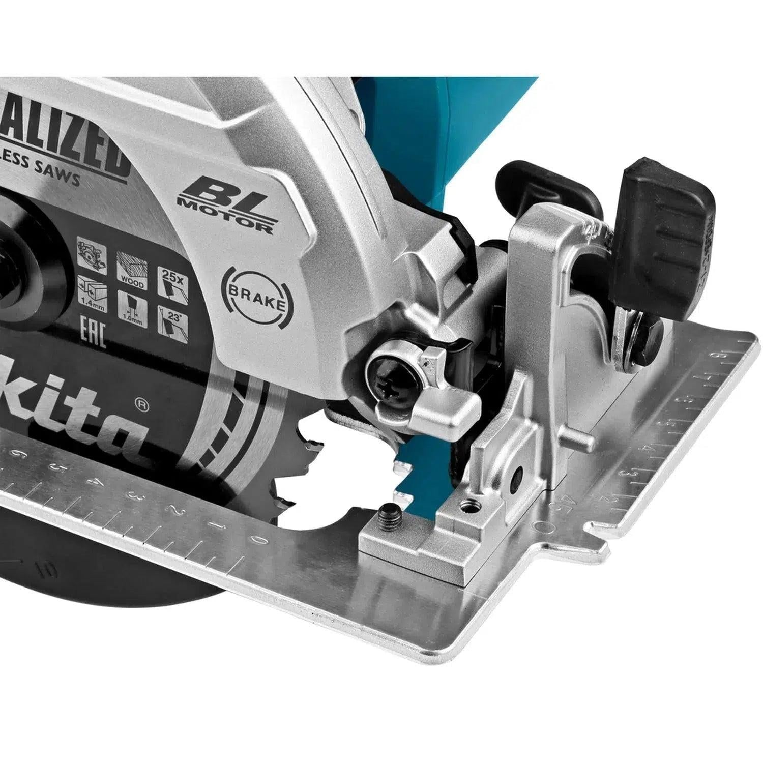 https://api.mastertools.nl/media/catalog/product/cache/4ac98b0d5e81b56bd000310ba88c60e0/m/a/makita-dhs660zj-accu-cirkelzaag-18v-basic-body-in-mbox-0088381862929-mastertools_nl-6.jpg