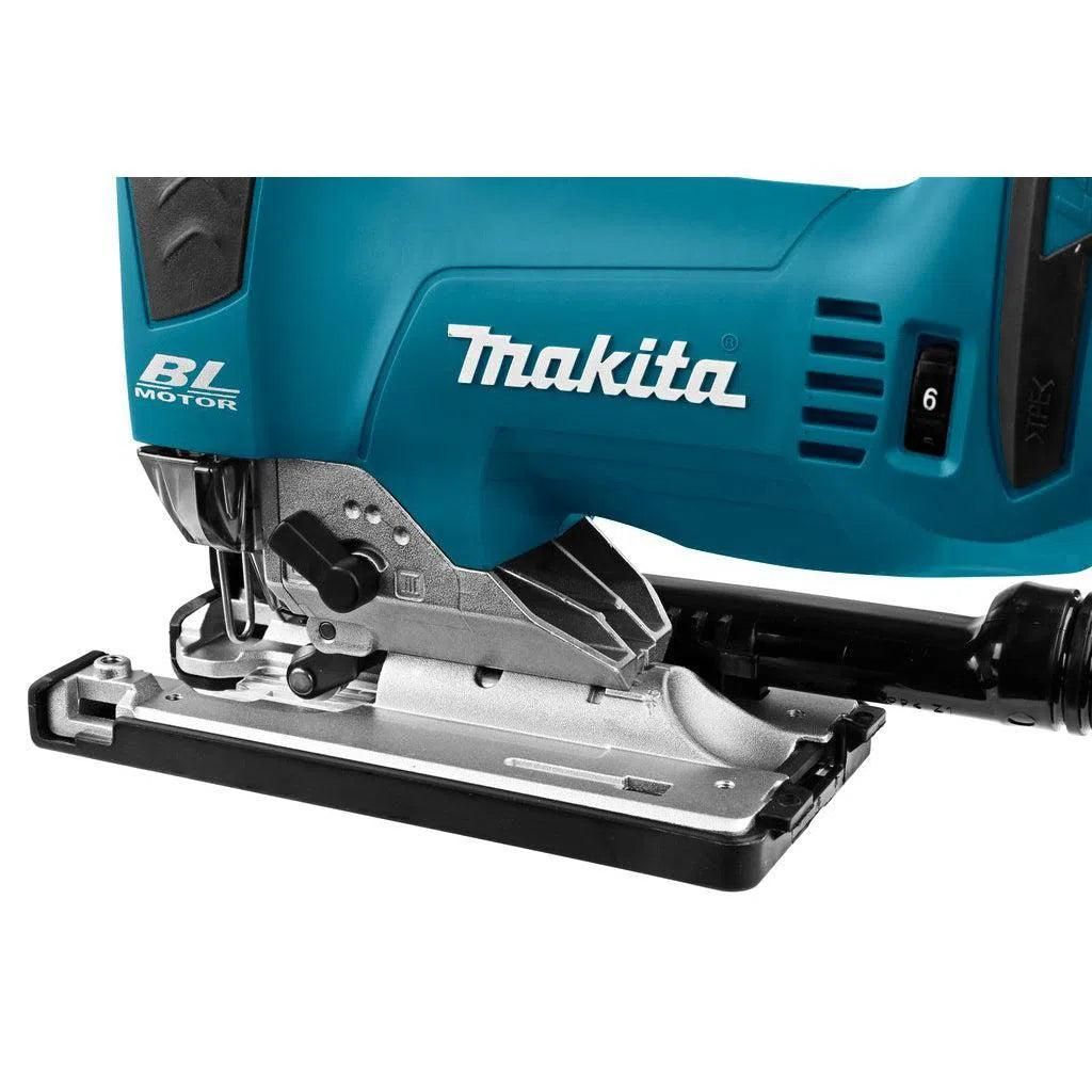 https://api.mastertools.nl/media/catalog/product/cache/4ac98b0d5e81b56bd000310ba88c60e0/m/a/makita-djv182zj-accu-decoupeerzaag-18v-basic-body-in-mbox-0088381651899-mastertools_nl-9.jpg