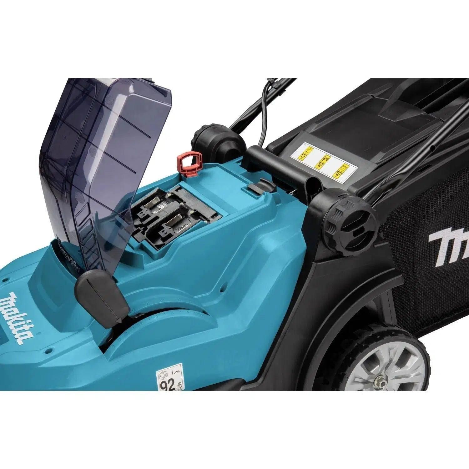 https://api.mastertools.nl/media/catalog/product/cache/4ac98b0d5e81b56bd000310ba88c60e0/m/a/makita-dlm432z-2x18v-accu-grasmaaier-43-cm-basic-body-0088381891226-mastertools_nl-13.jpg