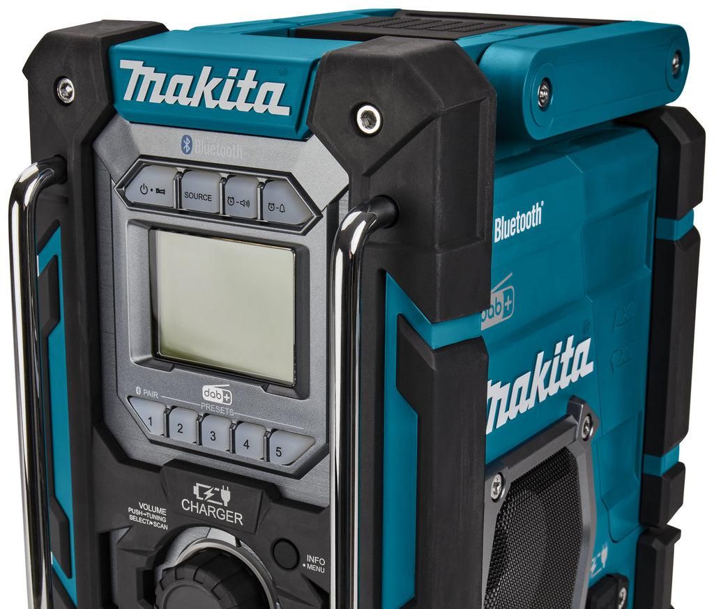 https://api.mastertools.nl/media/catalog/product/cache/4ac98b0d5e81b56bd000310ba88c60e0/m/a/makita-dmr301-accu-bouwradio-108-230v-basic-body-0088381899550-mastertools_nl-6.jpg