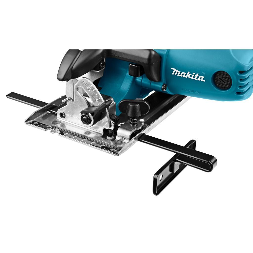 https://api.mastertools.nl/media/catalog/product/cache/4ac98b0d5e81b56bd000310ba88c60e0/m/a/makita-dss501z-accu-cirkelzaag-o136mm-18v-basic-body-0088381672894-mastertools_nl-5.jpg