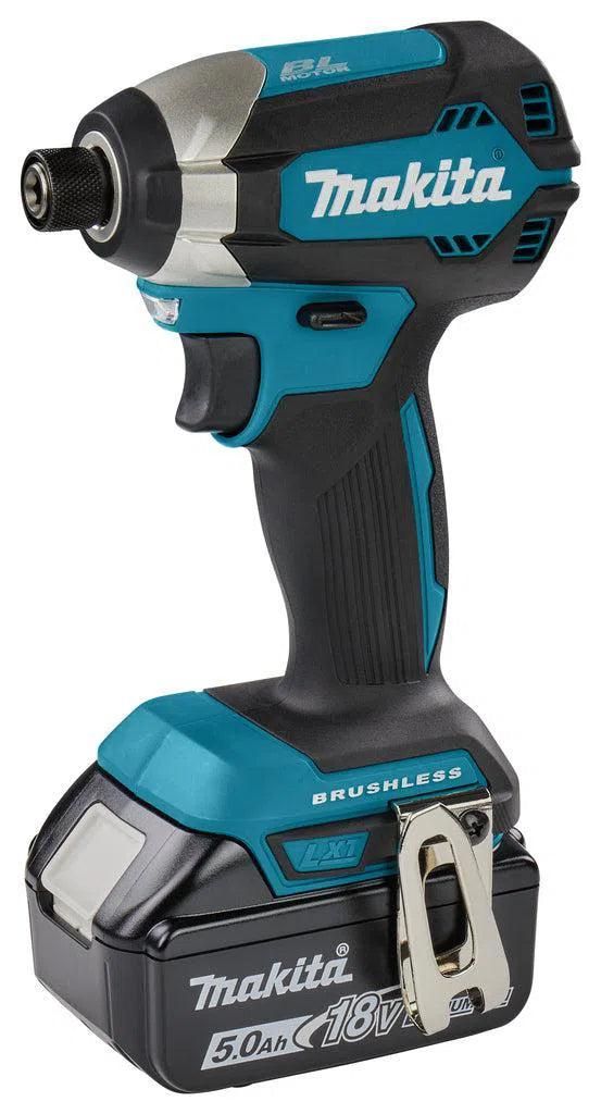 https://api.mastertools.nl/media/catalog/product/cache/4ac98b0d5e81b56bd000310ba88c60e0/m/a/makita-dtd153rtj-accu-slagschroefmachine-18v-5_0ah-in-mbox-0088381823975-mastertools_nl-2.jpg