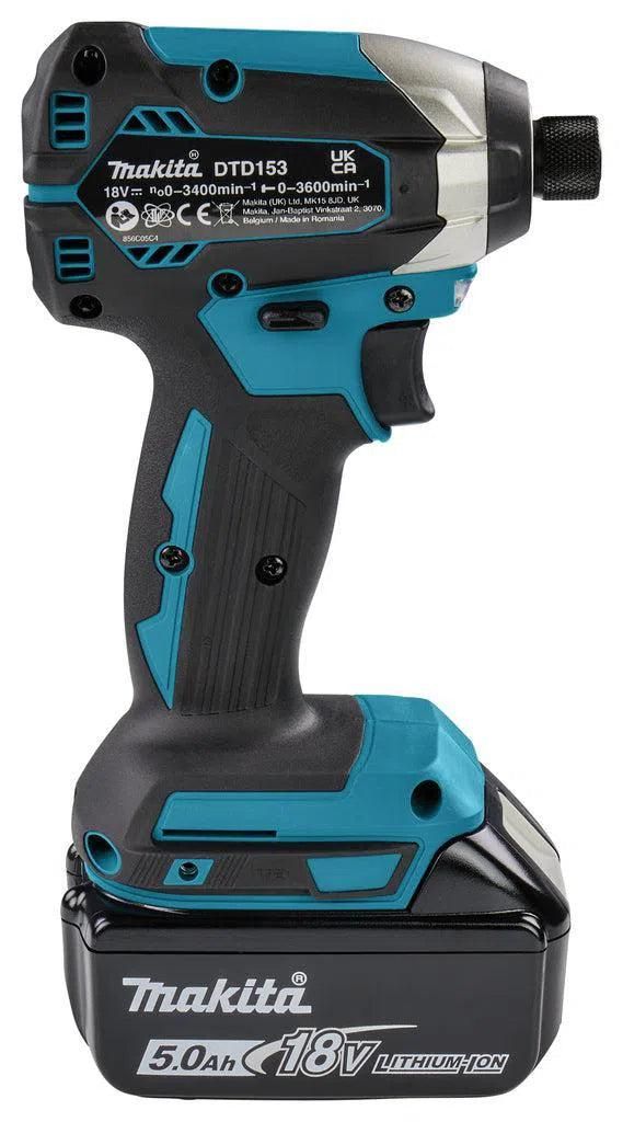 https://api.mastertools.nl/media/catalog/product/cache/4ac98b0d5e81b56bd000310ba88c60e0/m/a/makita-dtd153rtj-accu-slagschroefmachine-18v-5_0ah-in-mbox-0088381823975-mastertools_nl-4.jpg