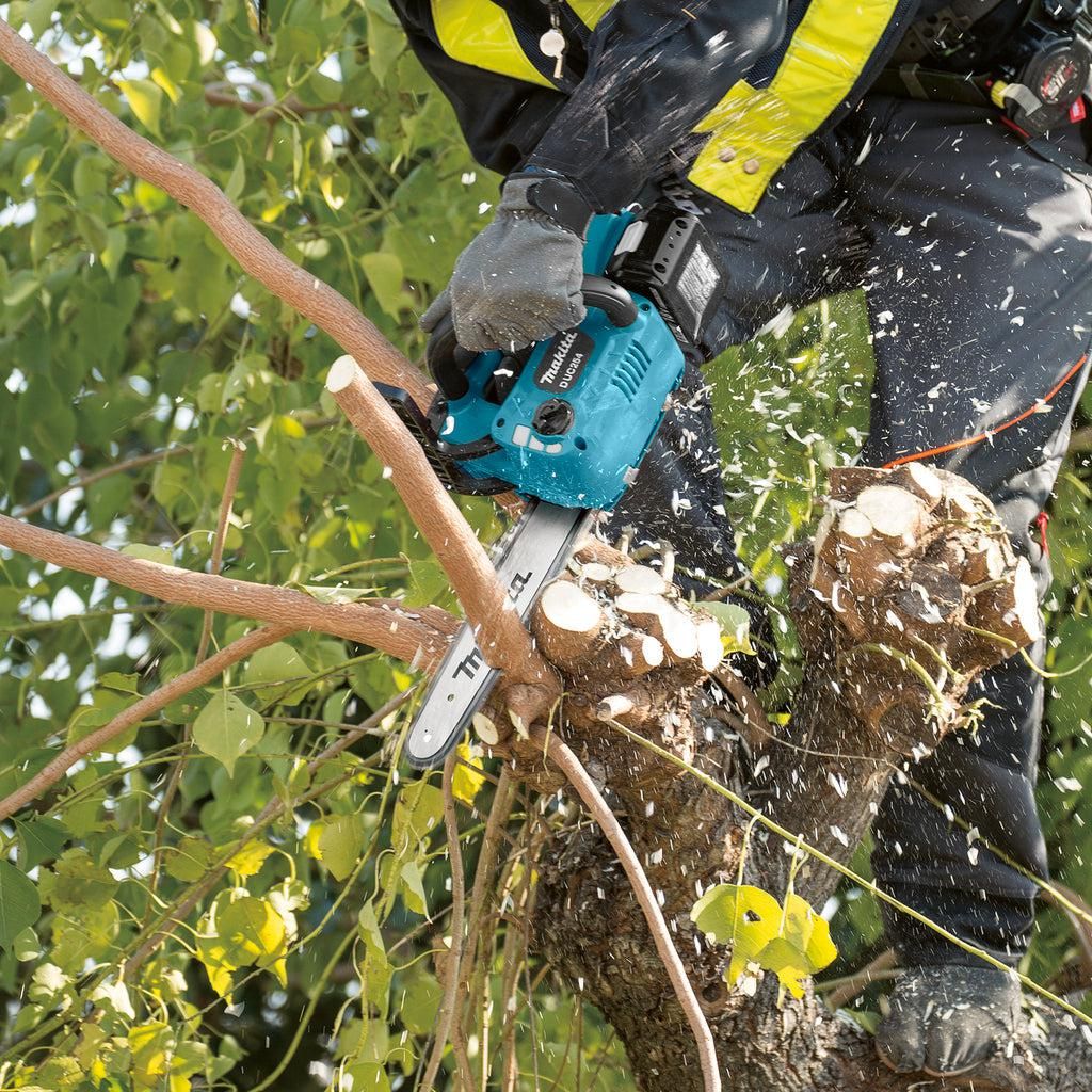 https://api.mastertools.nl/media/catalog/product/cache/4ac98b0d5e81b56bd000310ba88c60e0/m/a/makita-duc254z001-lxt-18v-tophandle-kettingzaag-25-cm-basic-body-0088381775403-mastertools_nl-14.jpg