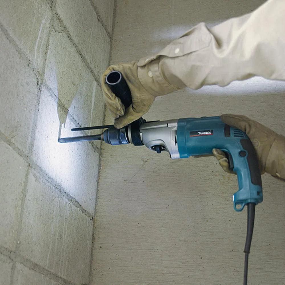 https://api.mastertools.nl/media/catalog/product/cache/4ac98b0d5e81b56bd000310ba88c60e0/m/a/makita-hp2071-klopboormachine-1010w-230v-in-koffer-0088381051682-mastertools_nl-4.jpg