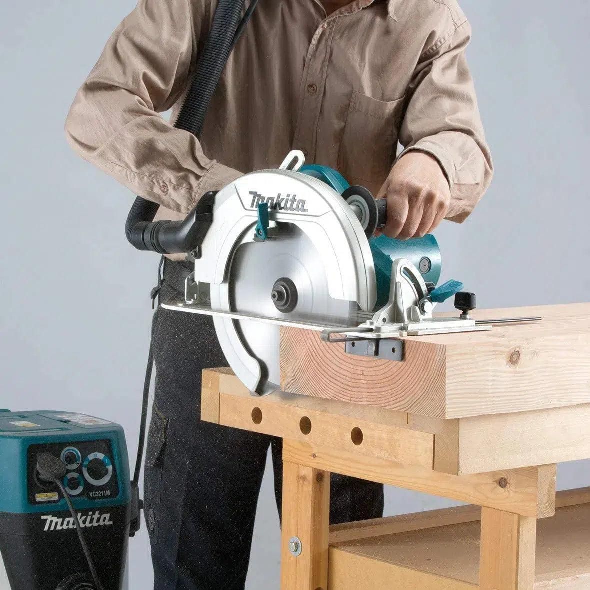 https://api.mastertools.nl/media/catalog/product/cache/4ac98b0d5e81b56bd000310ba88c60e0/m/a/makita-hs0600-230-v-cirkelzaag-270-mm-0088381836029-mastertools_nl-6.jpg