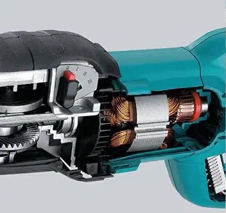 https://api.mastertools.nl/media/catalog/product/cache/4ac98b0d5e81b56bd000310ba88c60e0/m/a/makita-jr3070ct-reciprozaag-230v-0088381061322-mastertools_nl-7_662d32c5-0d11-4346-9b42-61baac955242.jpg