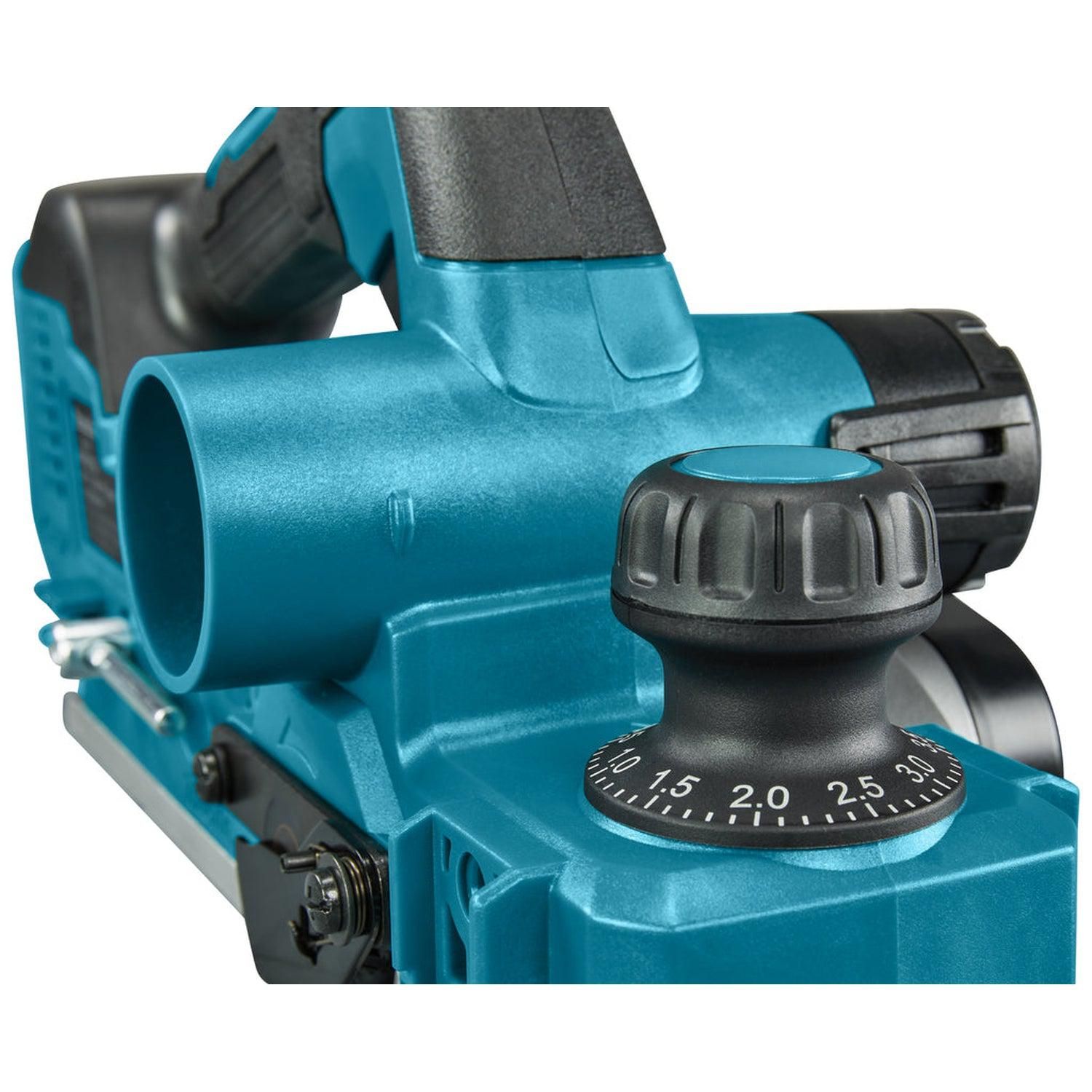 https://api.mastertools.nl/media/catalog/product/cache/4ac98b0d5e81b56bd000310ba88c60e0/m/a/makita-kp001gz-accu-schaaf-82mm-40v-max-basic-body-0088381762243-mastertools_nl-2.jpg