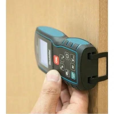 https://api.mastertools.nl/media/catalog/product/cache/4ac98b0d5e81b56bd000310ba88c60e0/m/a/makita-ld080pi-laser-afstandsmeter-80m-0088381635158-mastertools_nl-3.jpg