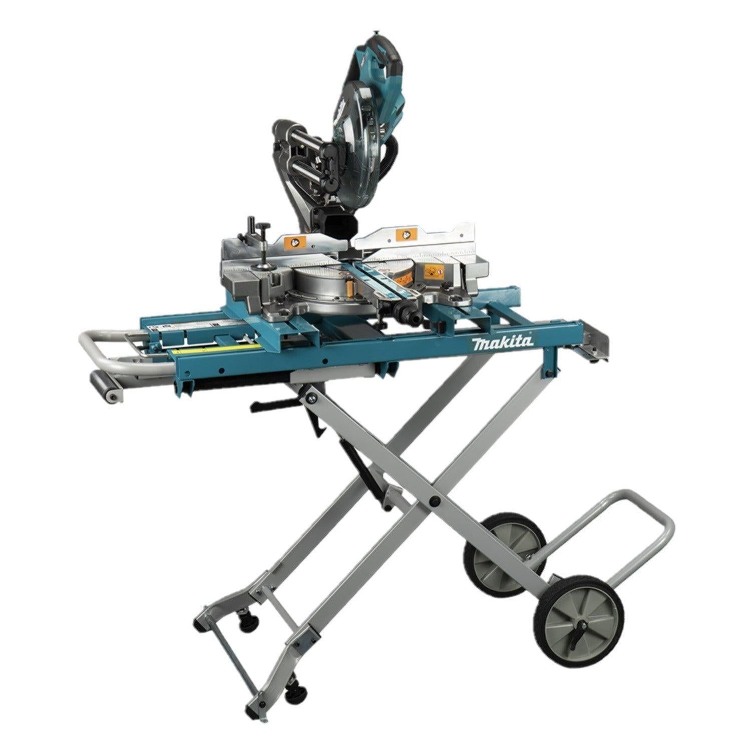 https://api.mastertools.nl/media/catalog/product/cache/4ac98b0d5e81b56bd000310ba88c60e0/m/a/makita-ls002gznl1-accu-afkortzaag-216mm-xgt-40v-max-basic-body-aws-deawst05-8720023194150-mastertools_nl.jpg