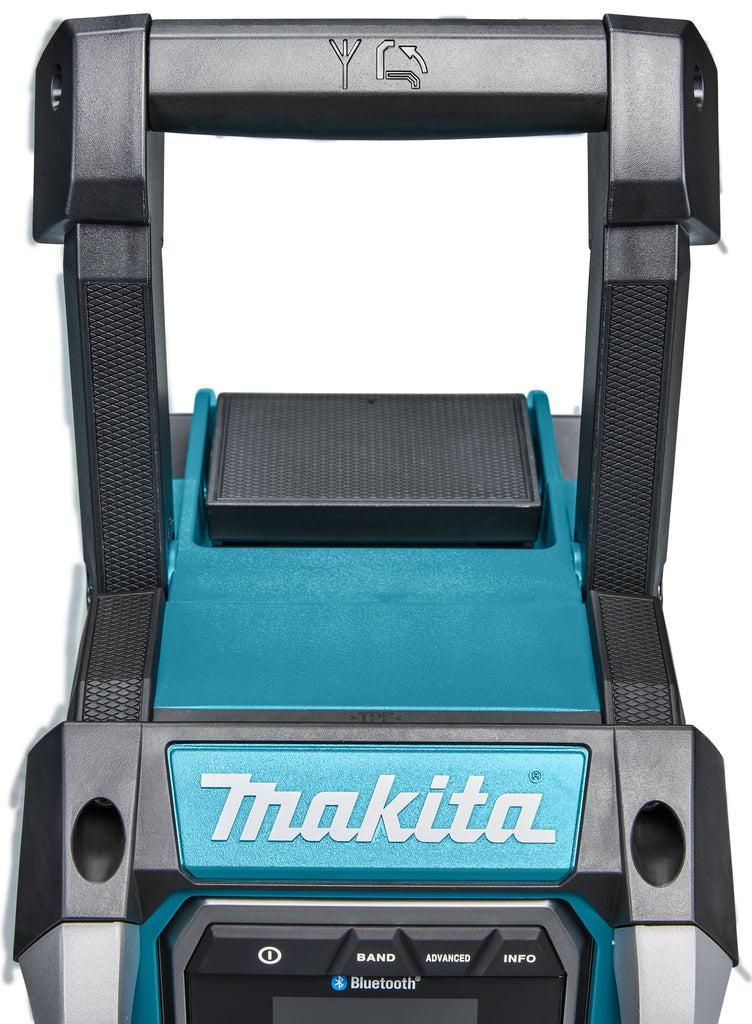 https://api.mastertools.nl/media/catalog/product/cache/4ac98b0d5e81b56bd000310ba88c60e0/m/a/makita-mr007gz-accu-bouwradio-108-230v-basic-body-0088381743167-mastertools_nl-9.jpg