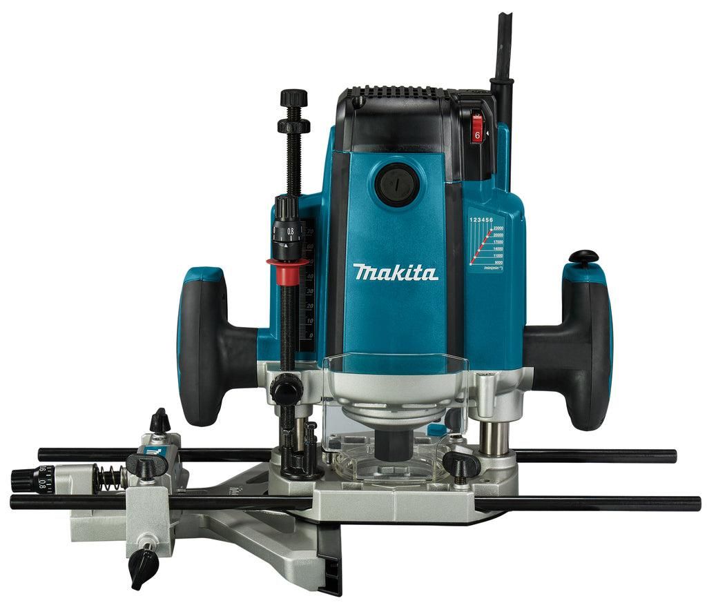 https://api.mastertools.nl/media/catalog/product/cache/4ac98b0d5e81b56bd000310ba88c60e0/m/a/makita-rp2303fc04-bovenfrees-12mm-2100w-accessoireset-0088381782753-mastertools_nl-3.jpg