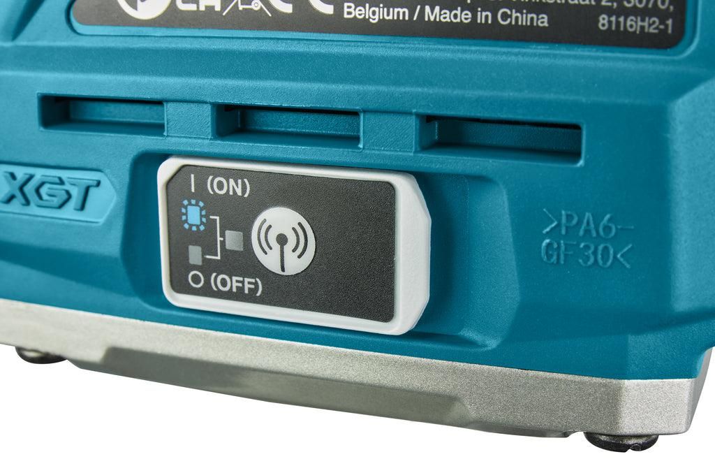https://api.mastertools.nl/media/catalog/product/cache/4ac98b0d5e81b56bd000310ba88c60e0/m/a/makita-rt001gm206-accu-boven-en-kantenfrees-40v-max-4_0ah-in-mbox-met-diverse-voeten-geleiderail-adapter-0088381759977-mastertools_nl-4.jpg