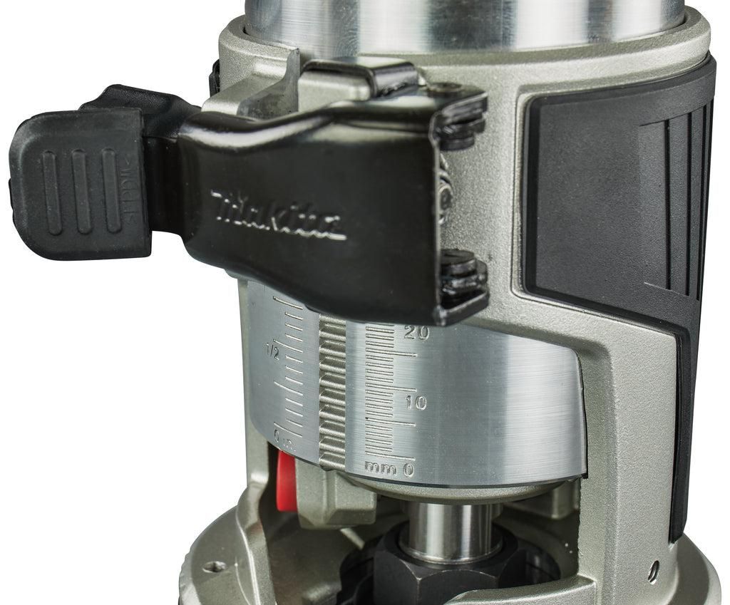 https://api.mastertools.nl/media/catalog/product/cache/4ac98b0d5e81b56bd000310ba88c60e0/m/a/makita-rt001gz10-accu-boven-en-kantenfrees-met-diverse-voeten-40v-max-basic-body-in-mbox-0088381759724-mastertools_nl-7.jpg