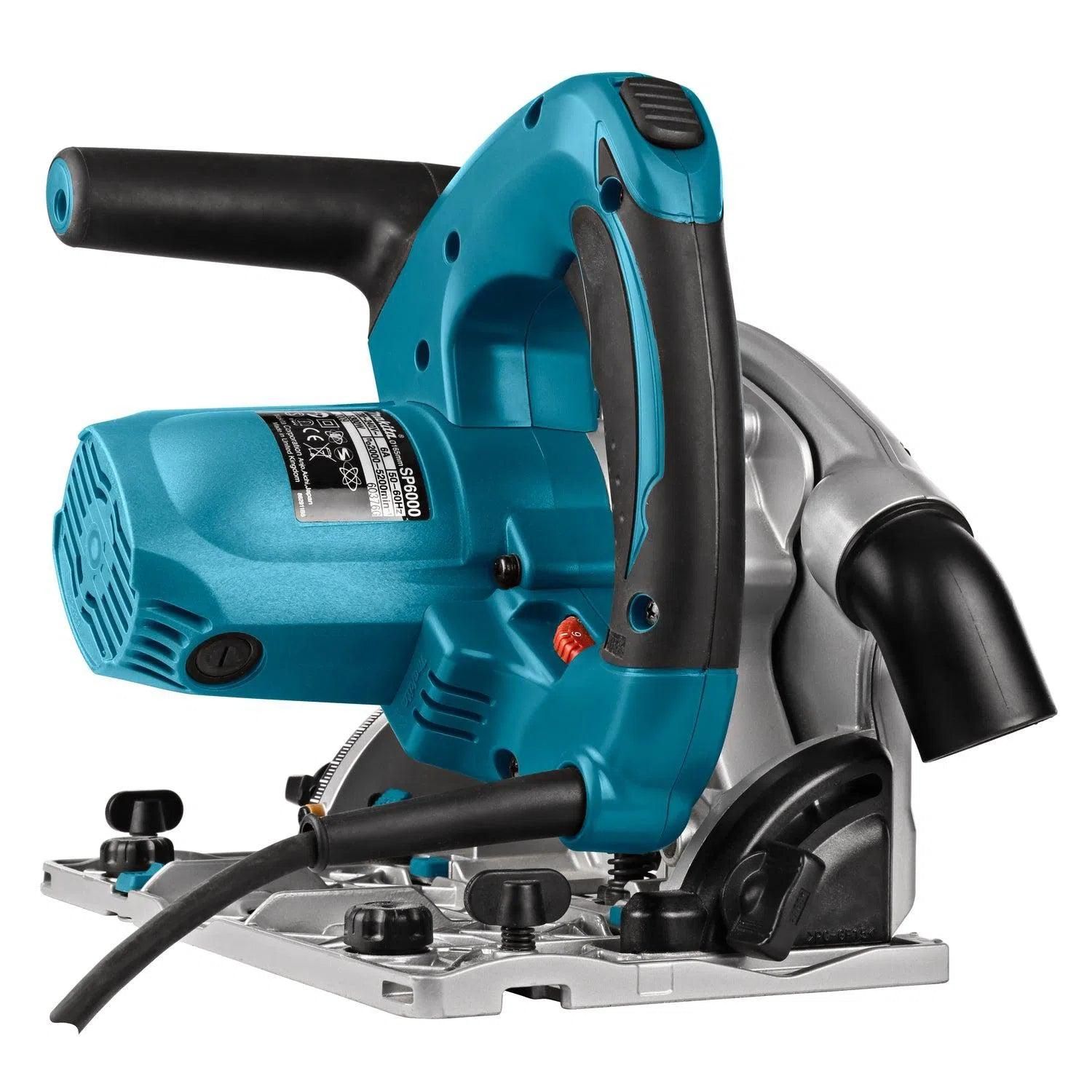 https://api.mastertools.nl/media/catalog/product/cache/4ac98b0d5e81b56bd000310ba88c60e0/m/a/makita-sp6000j1x-invalzaag-165mm-1300w-in-mbox-geleiderail-1500mm-foudraal-0088381677561-mastertools_nl-5.jpg