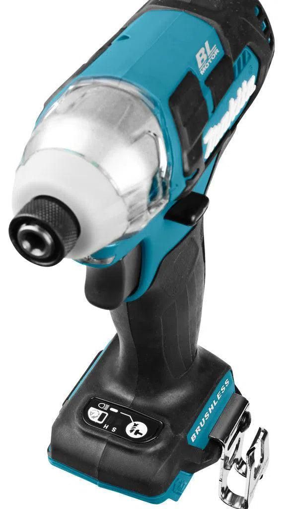 https://api.mastertools.nl/media/catalog/product/cache/4ac98b0d5e81b56bd000310ba88c60e0/m/a/makita-td111dzj-accu-slagschroevendraaier-12v-max-basic-body-in-mbox-0088381829069-mastertools_nl-4.jpg