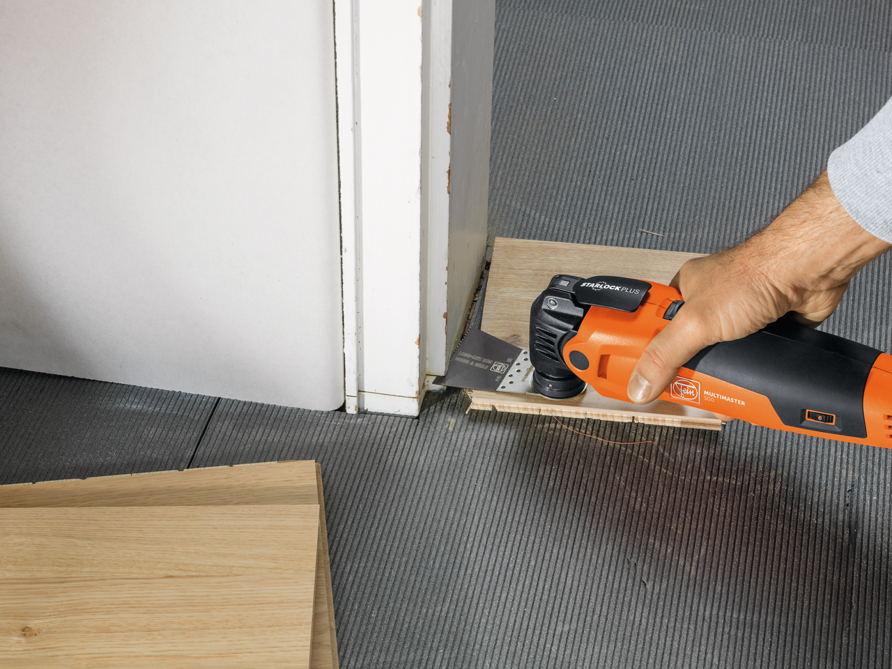 https://api.mastertools.nl/media/catalog/product/cache/4ac98b0d5e81b56bd000310ba88c60e0/m/a/master-3.png