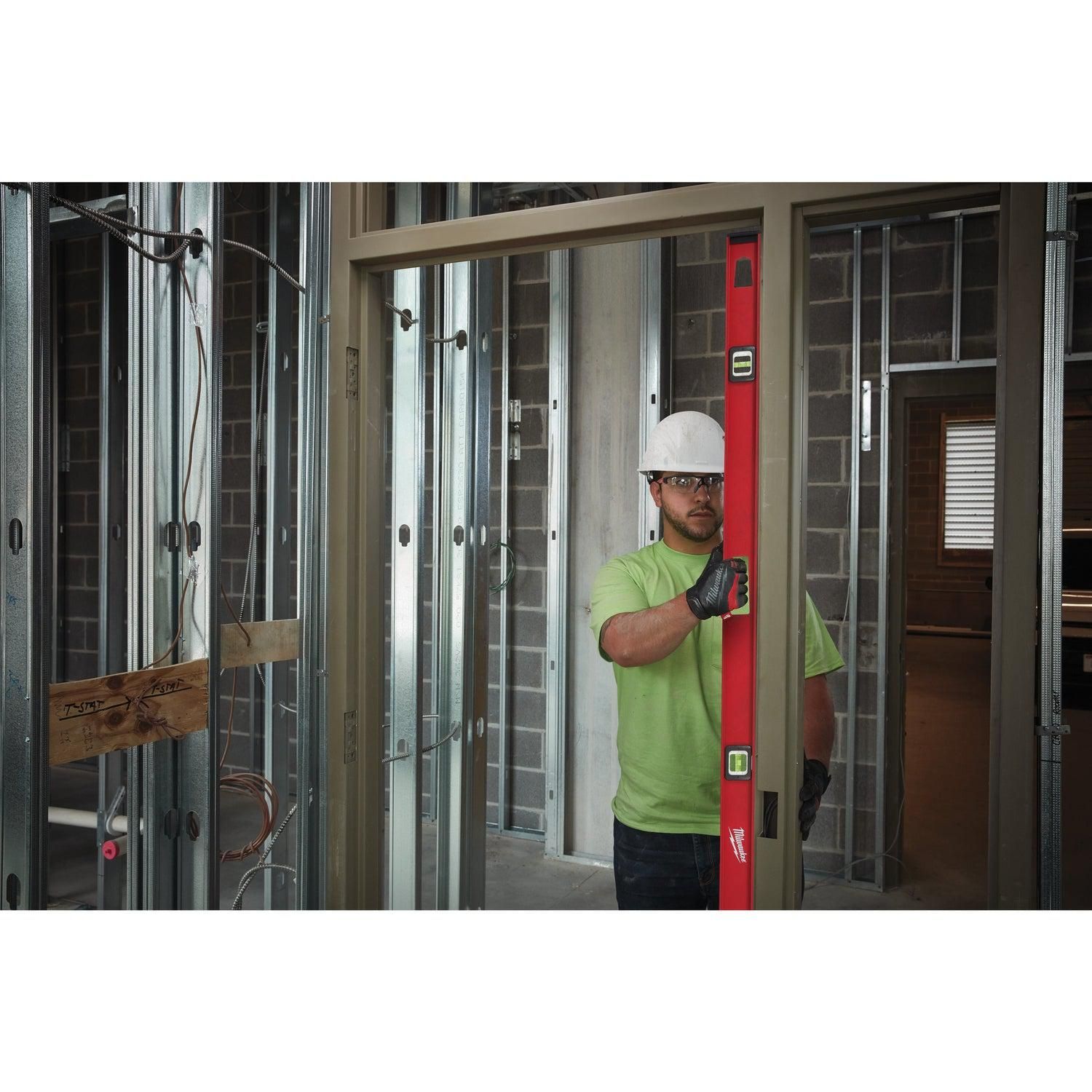https://api.mastertools.nl/media/catalog/product/cache/4ac98b0d5e81b56bd000310ba88c60e0/m/i/milwaukee-i-beam-waterpas-magnetisch-200cm-4932478567-4058546347604-mastertools_nl-3.jpg