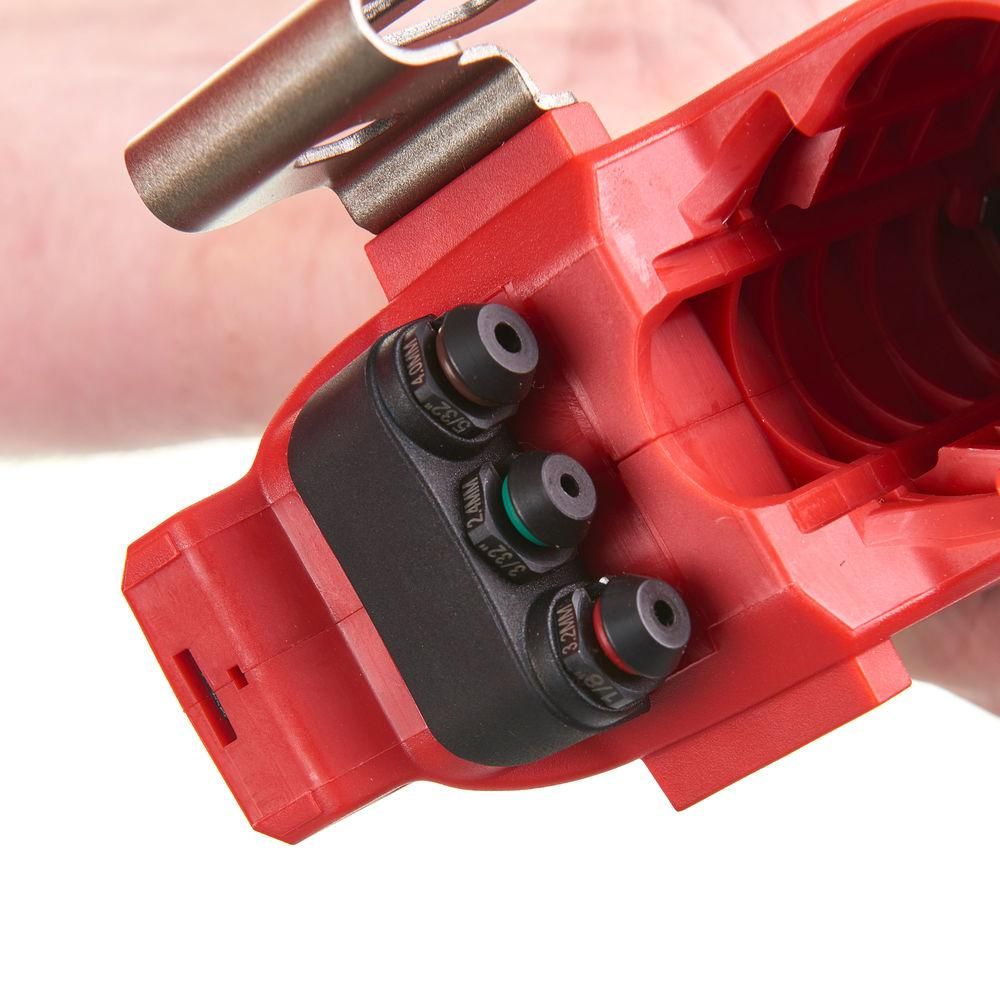 https://api.mastertools.nl/media/catalog/product/cache/4ac98b0d5e81b56bd000310ba88c60e0/m/i/milwaukee-m12-bprt-201x-accu-subcompacte-blindklinknageltang-12v-2_0ah-li-ion-m12tm-in-hd-box-4933464405-4058546223502-mastertools_nl-6.jpg
