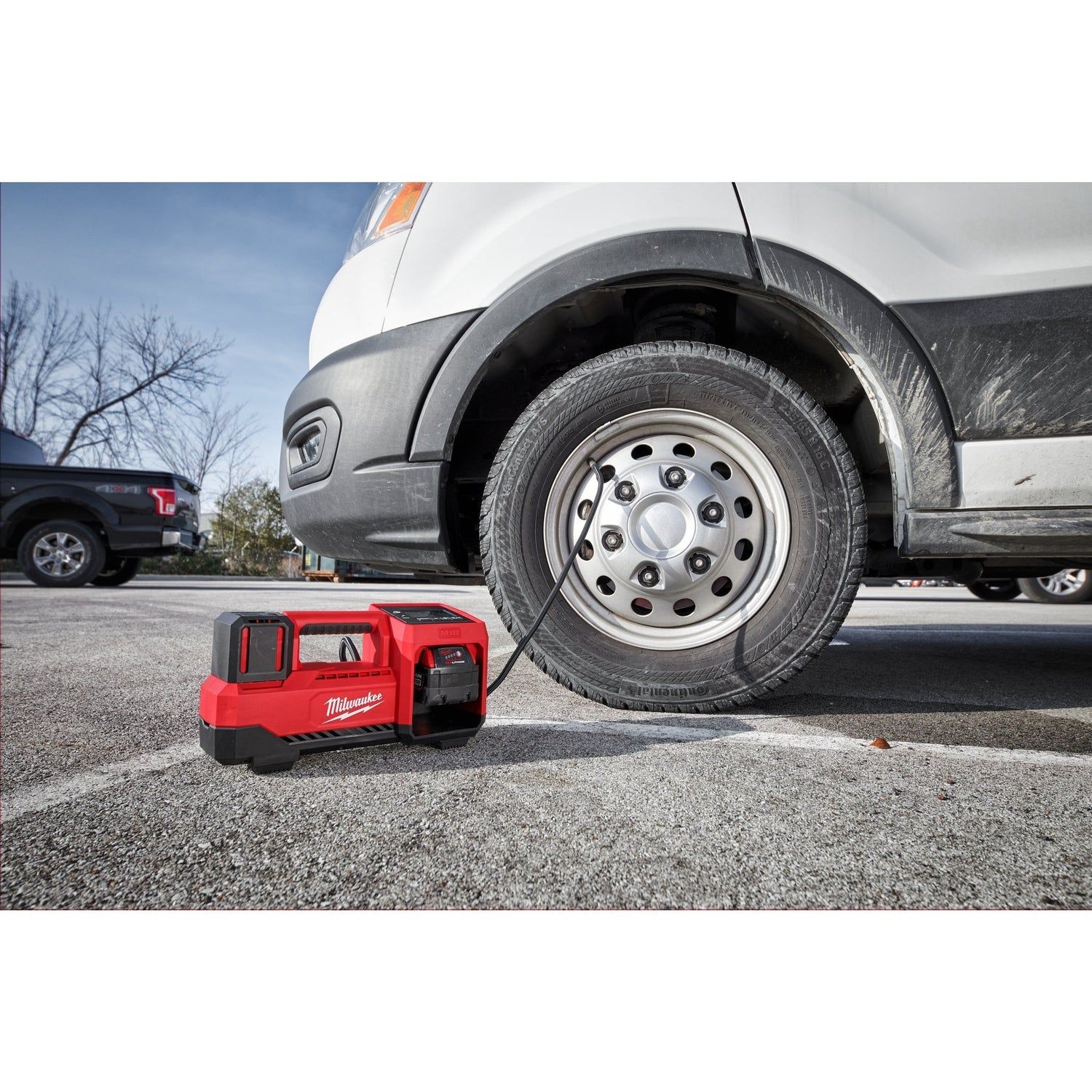 https://api.mastertools.nl/media/catalog/product/cache/4ac98b0d5e81b56bd000310ba88c60e0/m/i/milwaukee-m18-bi-0-accu-bandencompressor-18v-basic-body-4933478706-4058546348991-mastertools_nl-6.jpg