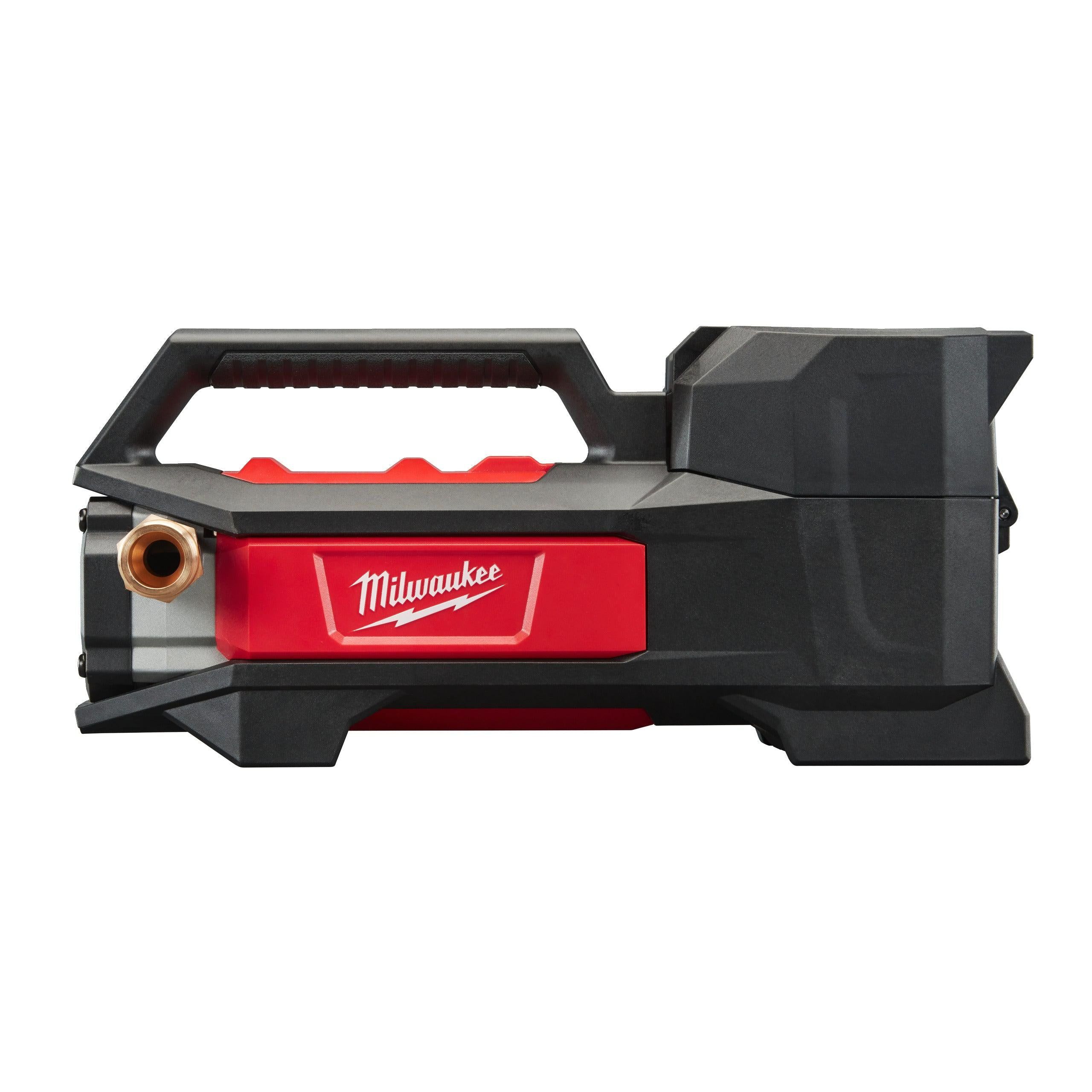 https://api.mastertools.nl/media/catalog/product/cache/4ac98b0d5e81b56bd000310ba88c60e0/m/i/milwaukee-m18-btp-0-accu-waterpomp-18v-4933471494-4058546293932-mastertools_nl.jpg