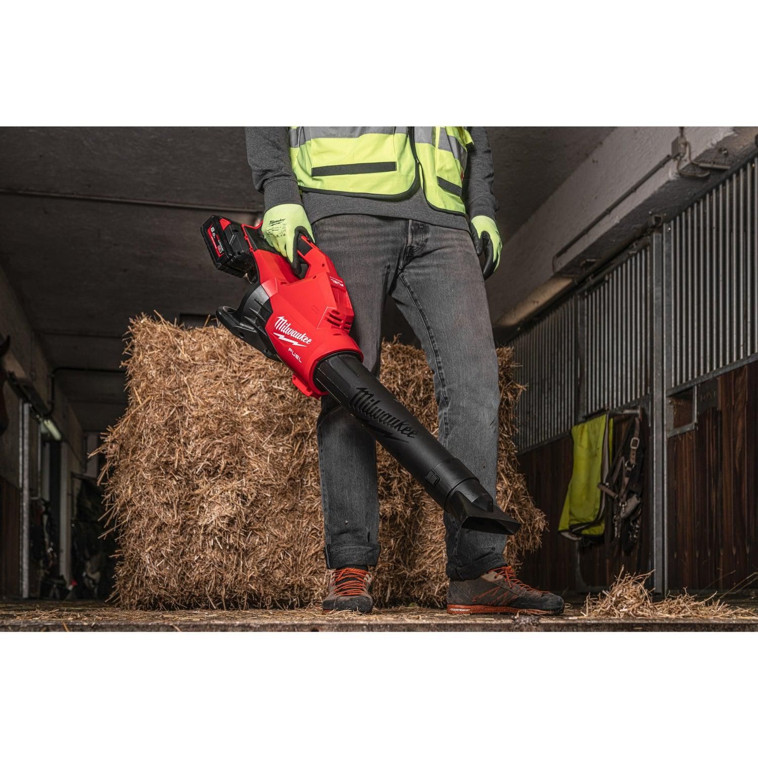 https://api.mastertools.nl/media/catalog/product/cache/4ac98b0d5e81b56bd000310ba88c60e0/m/i/milwaukee-m18-f2bl-0-accu-bladblazer-18v-basic-body-m18-fueltm-4933479987-4058546377816-mastertools_nl-15.jpg